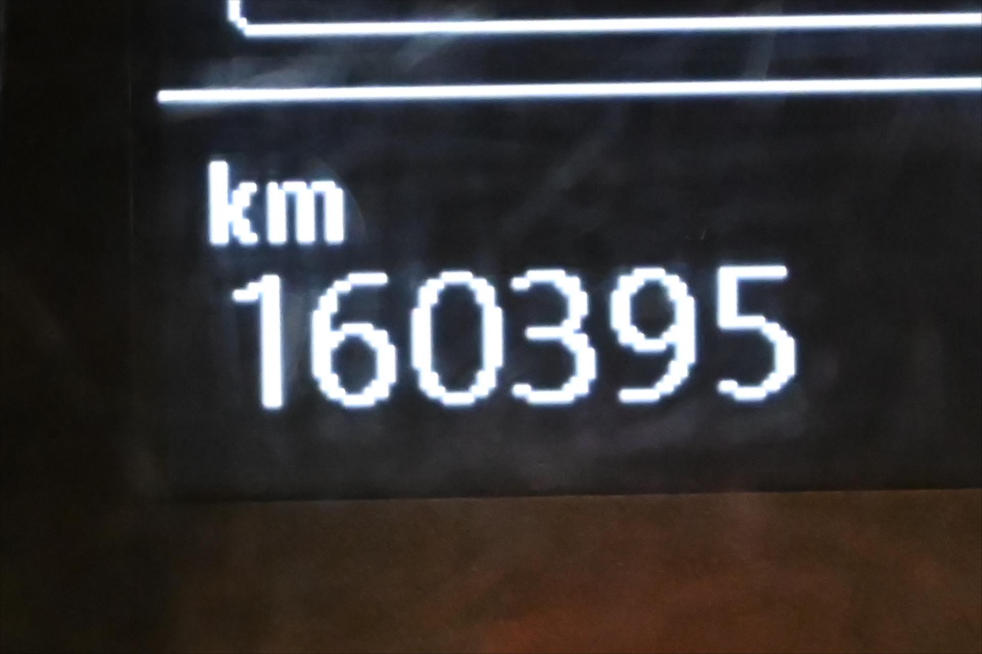 Hlavní fotografie vozu Volkswagen Transporter 2,0 TDI 110 kW DSG Long Záruka až 5 let (17)