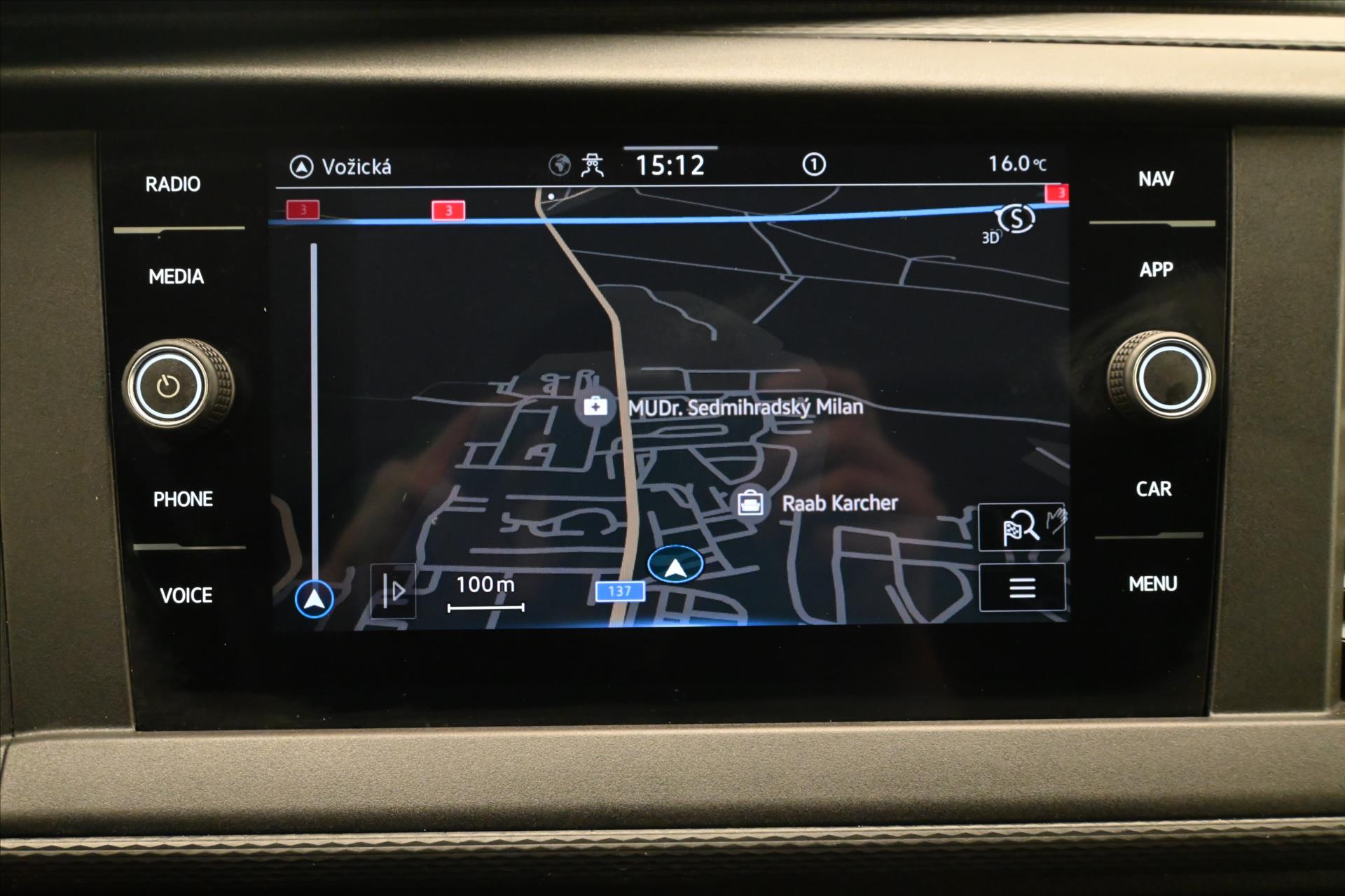 Hlavní fotografie vozu Volkswagen Transporter 2,0 TDI 110 kW DSG Long Záruka až 5 let (20)