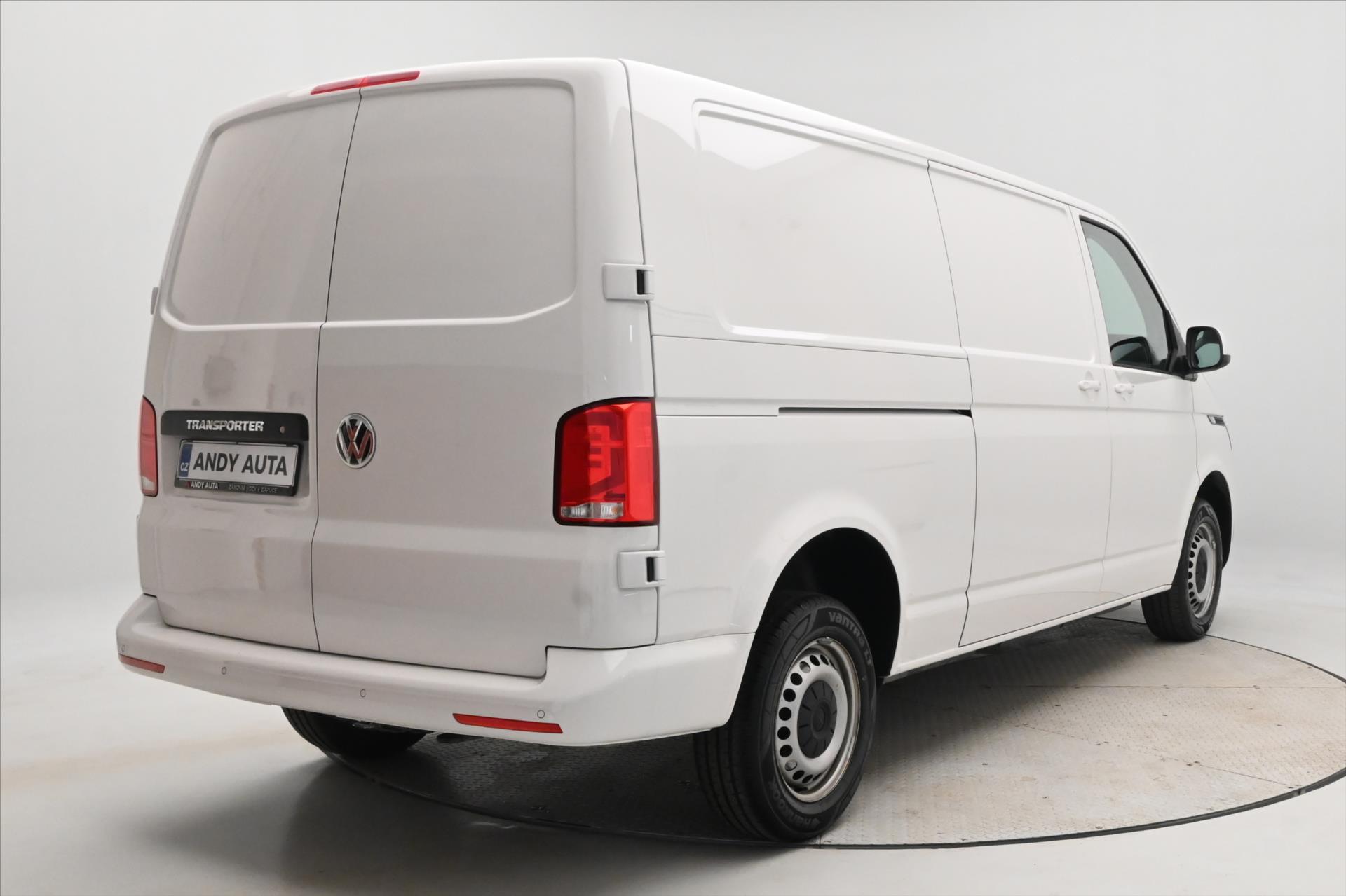 Hlavní fotografie vozu Volkswagen Transporter 2,0 TDI 110 kW DSG Long Záruka až 5 let (5)