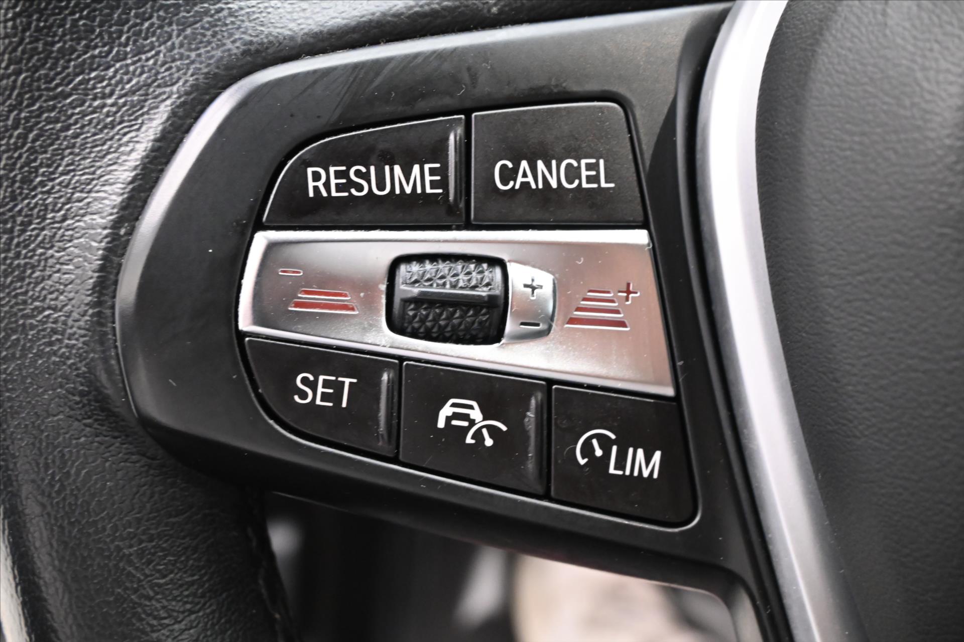 Hlavní fotografie vozu BMW Řada 3 2,0 320d 140 kW Steptronic Záruka až 5 let (24)