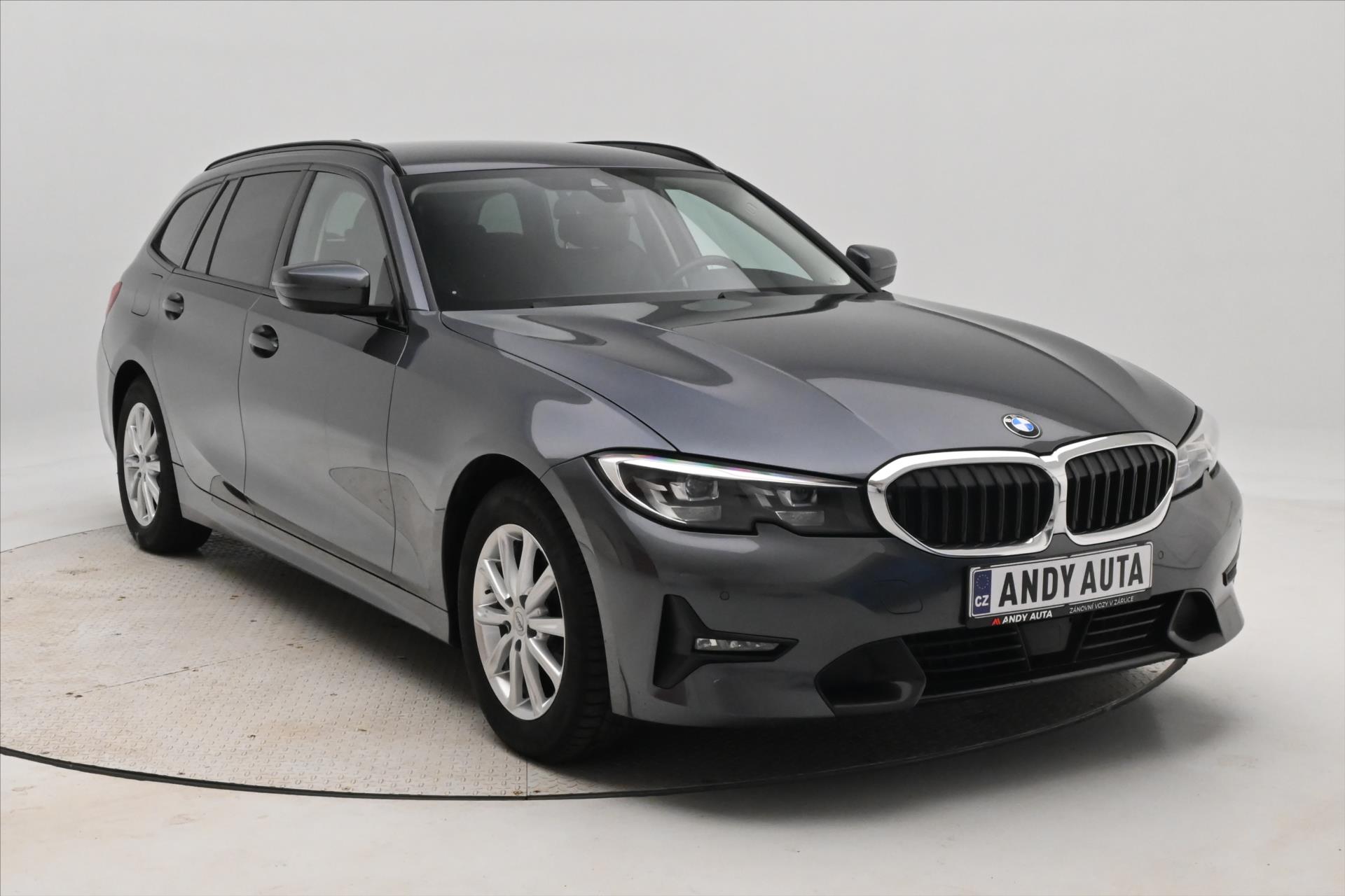 Hlavní fotografie vozu BMW Řada 3 2,0 320d 140 kW Steptronic Záruka až 5 let (3)