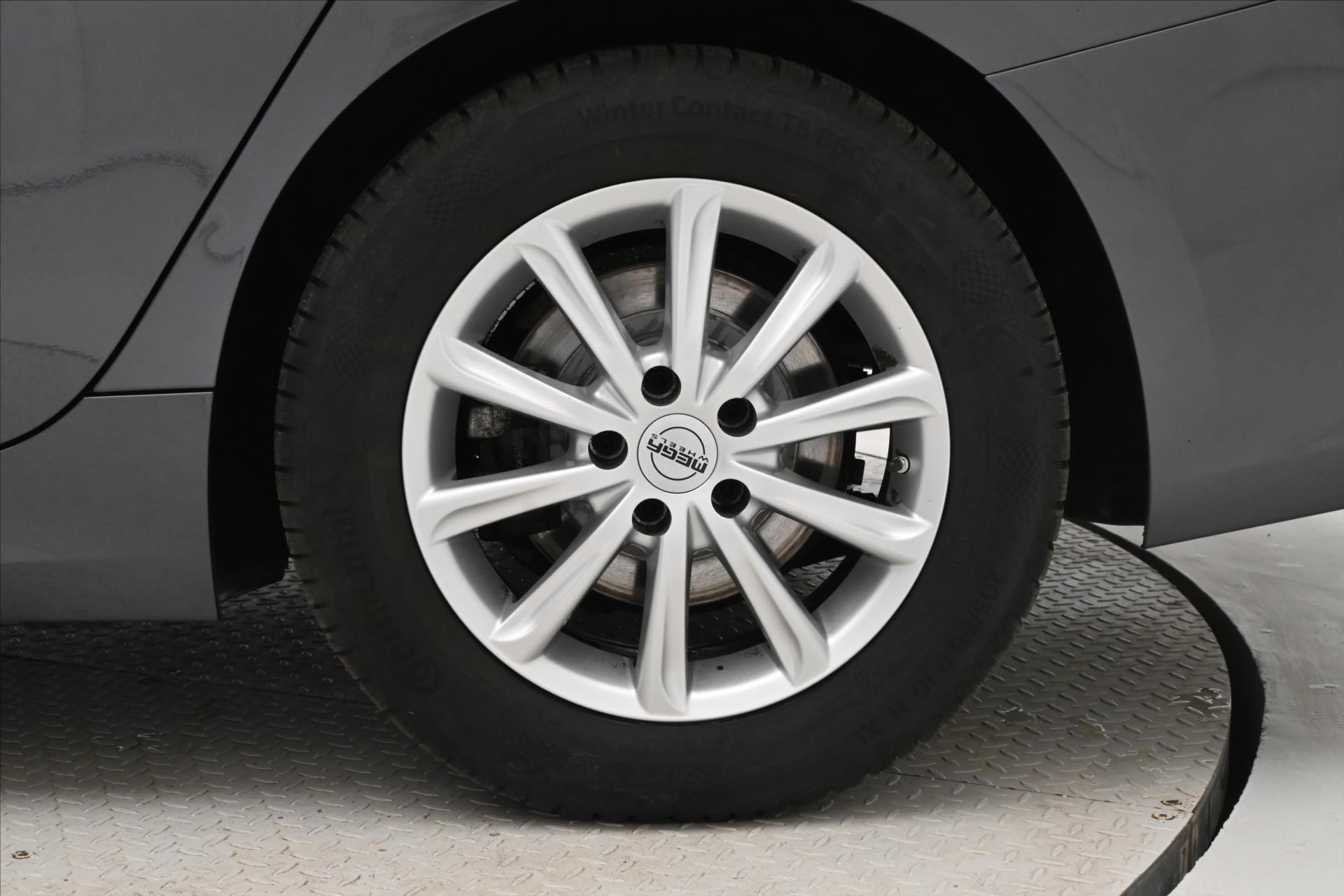 Hlavní fotografie vozu BMW Řada 3 2,0 320d 140kW Steptronic Záruka až 5 let (32)