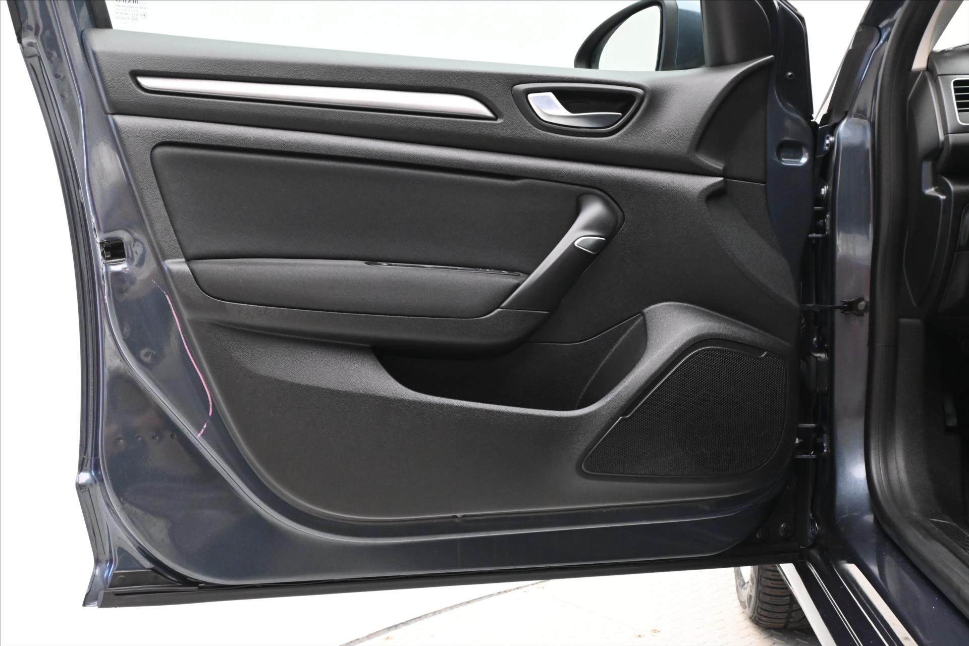 Main photo of the car Renault Mégane 1.3 TCe 103 kW Full LED Warranty up to 5 years (23)