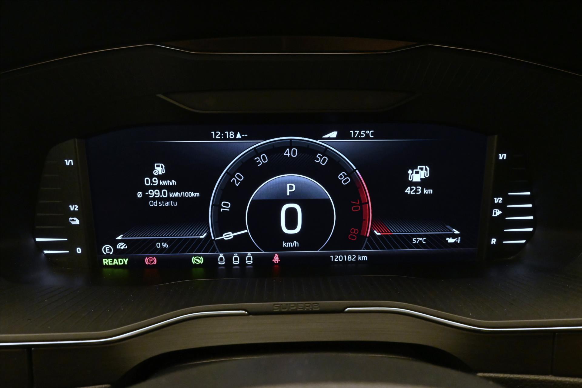 Hlavní fotografie vozu Škoda Superb 1,4 TSI iV 160 kW DSG Style Záruka až 5 let (16)