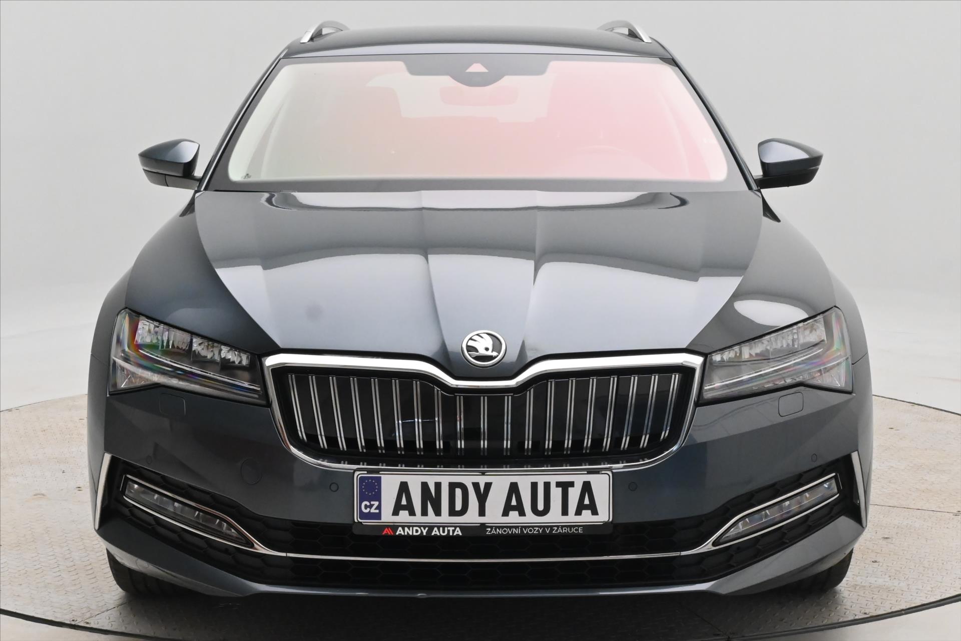 Hlavní fotografie vozu Škoda Superb 1,4 TSI iV 160 kW DSG Style Záruka až 5 let (2)