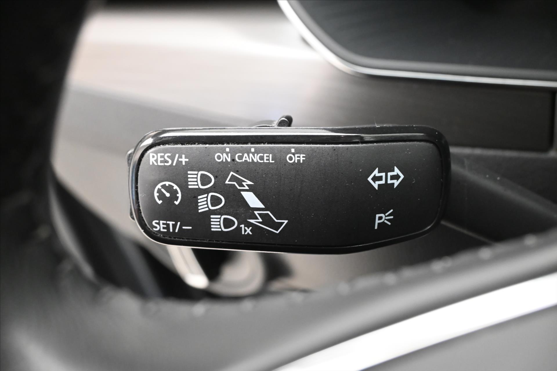 Hlavní fotografie vozu Škoda Superb 1,4 TSI iV 160 kW DSG Style Záruka až 5 let (24)