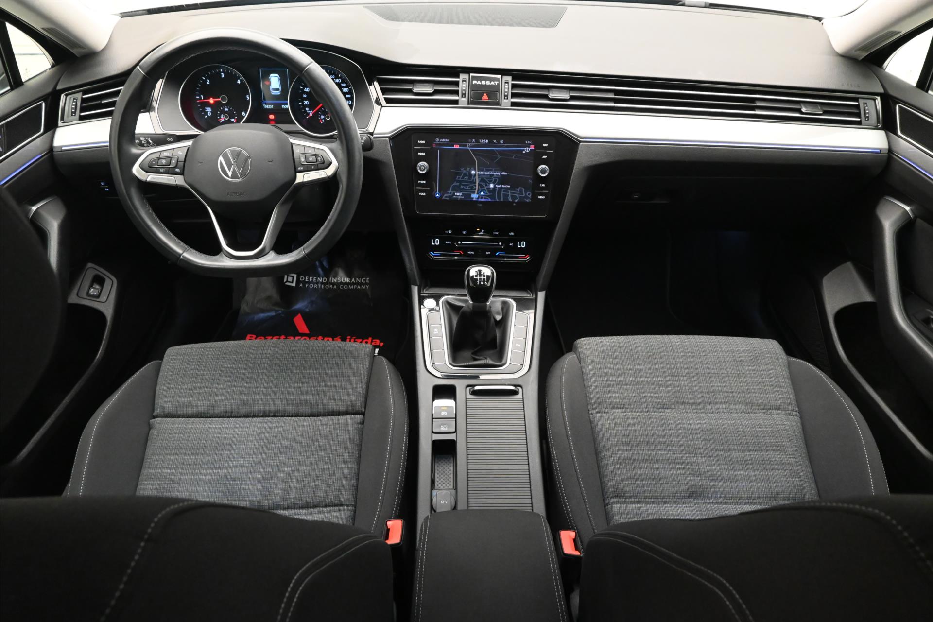 Hlavní fotografie vozu Volkswagen Passat 2,0 TDI 110 kW DSG Business Záruka až 5 let (15)