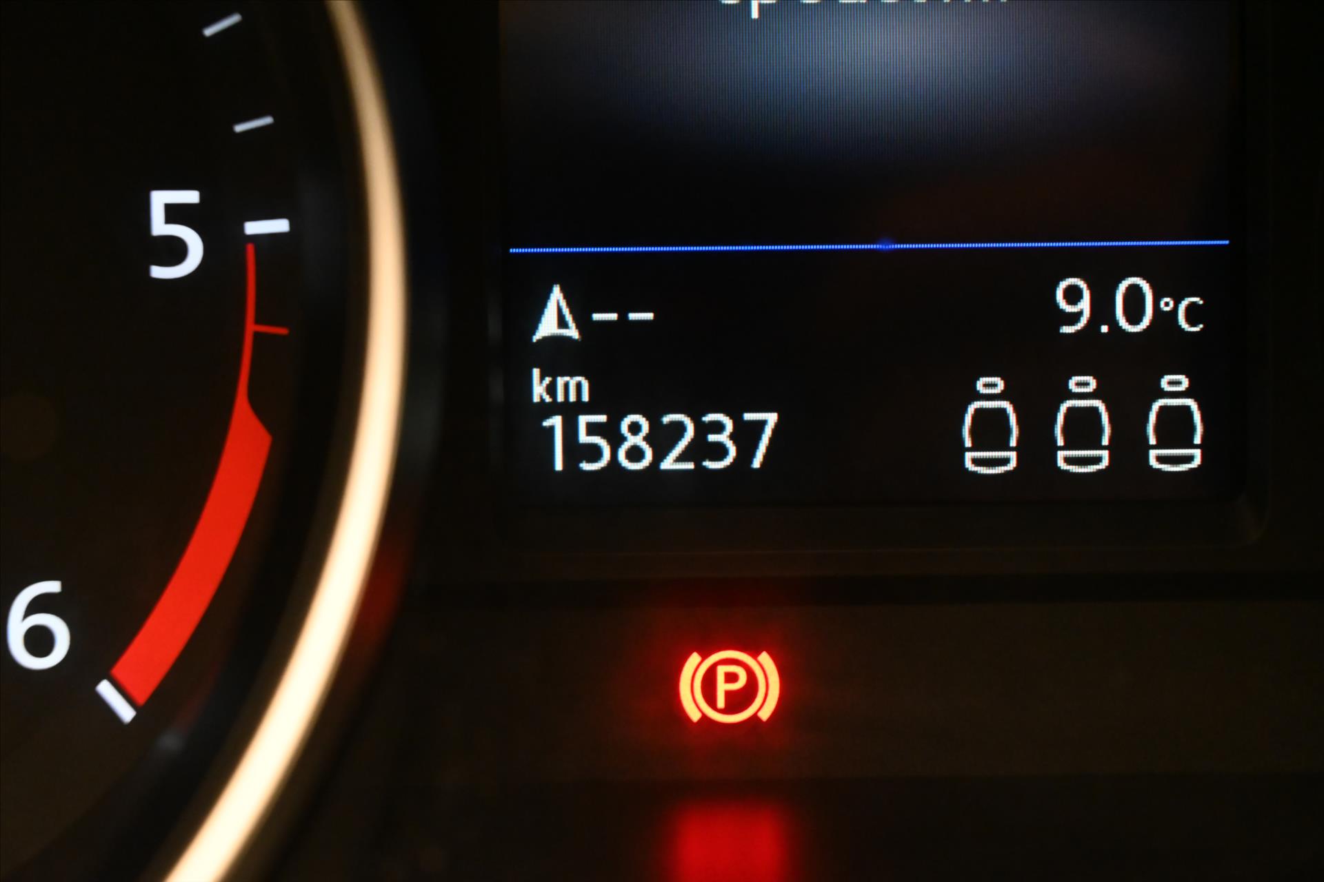 Hlavní fotografie vozu Volkswagen Passat 2,0 TDI 110 kW DSG Business Záruka až 5 let (17)