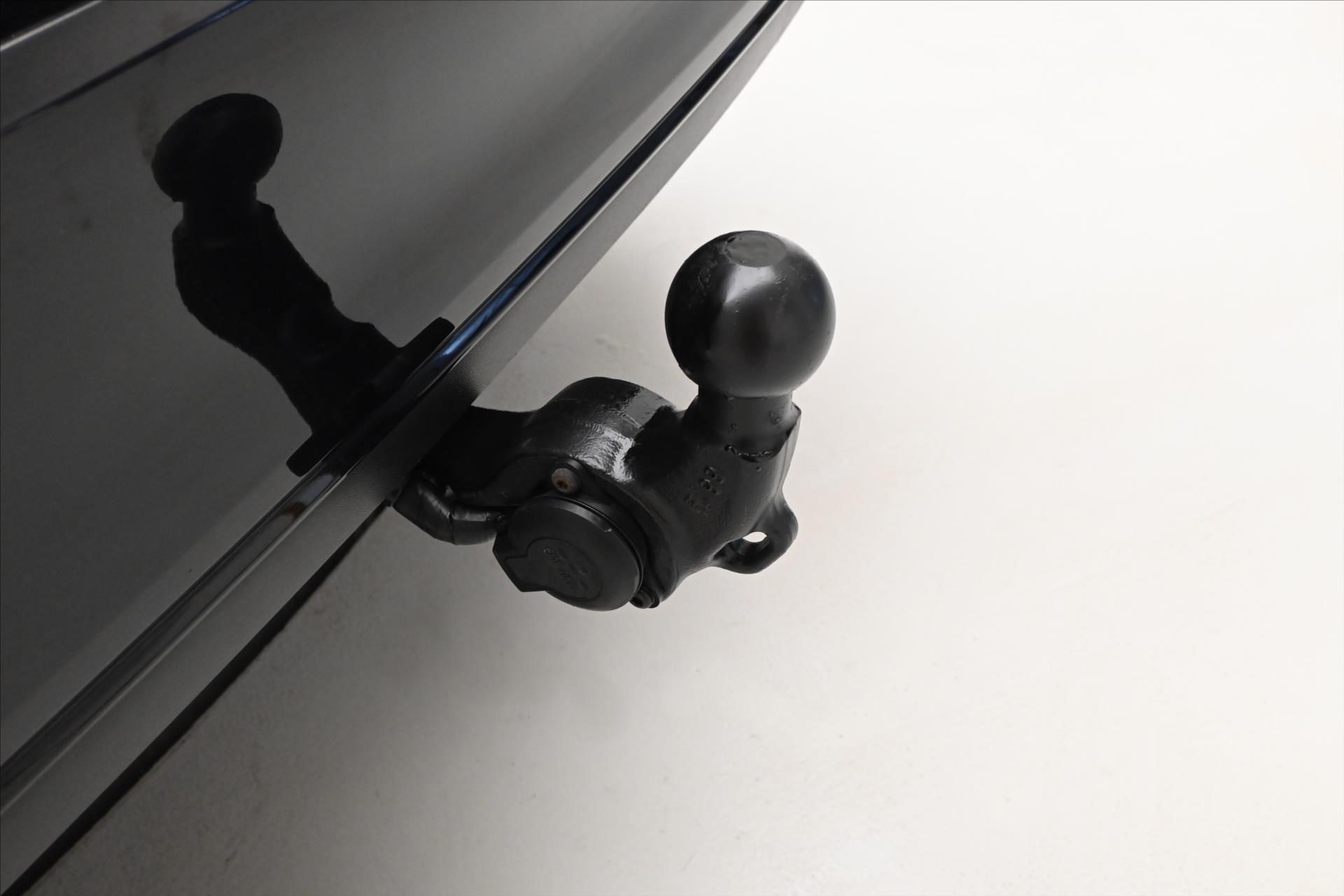 Hlavní fotografie vozu Volkswagen Passat 2,0 TDI 110 kW DSG Business Záruka až 5 let (30)