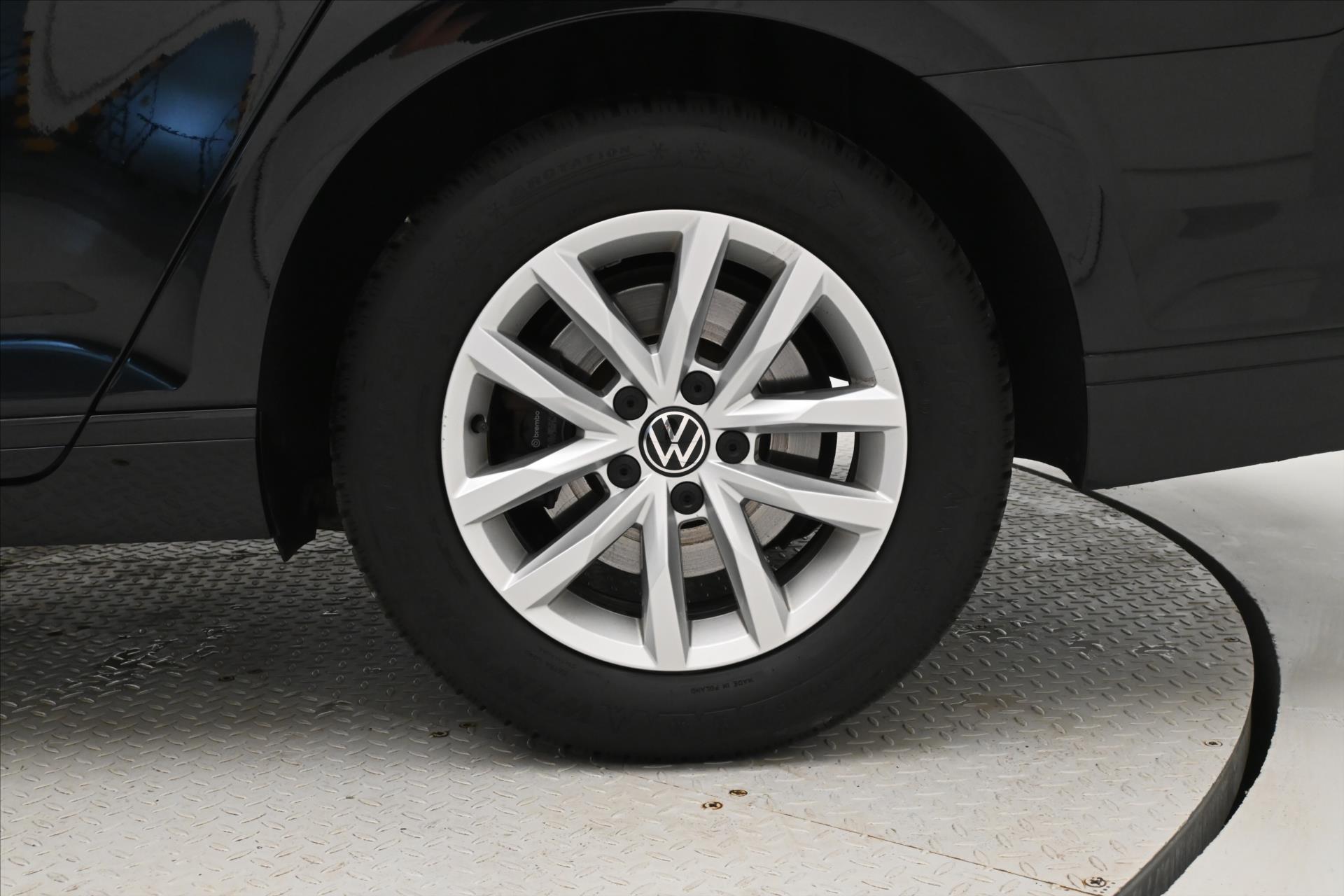 Hlavní fotografie vozu Volkswagen Passat 2,0 TDI 110 kW DSG Business Záruka až 5 let (33)