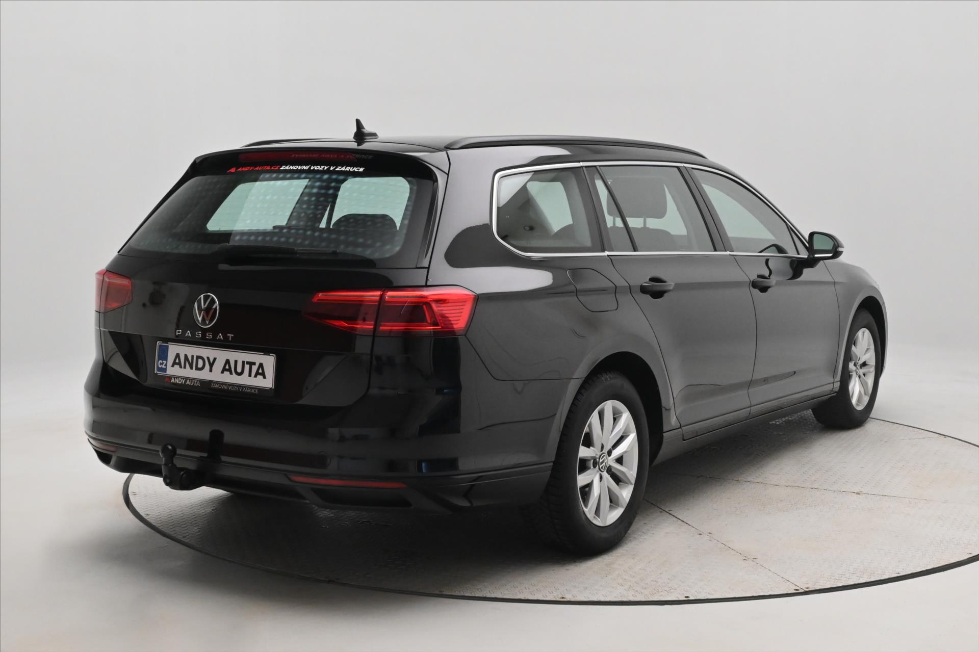 Hlavní fotografie vozu Volkswagen Passat 2,0 TDI 110 kW DSG Business Záruka až 5 let (5)