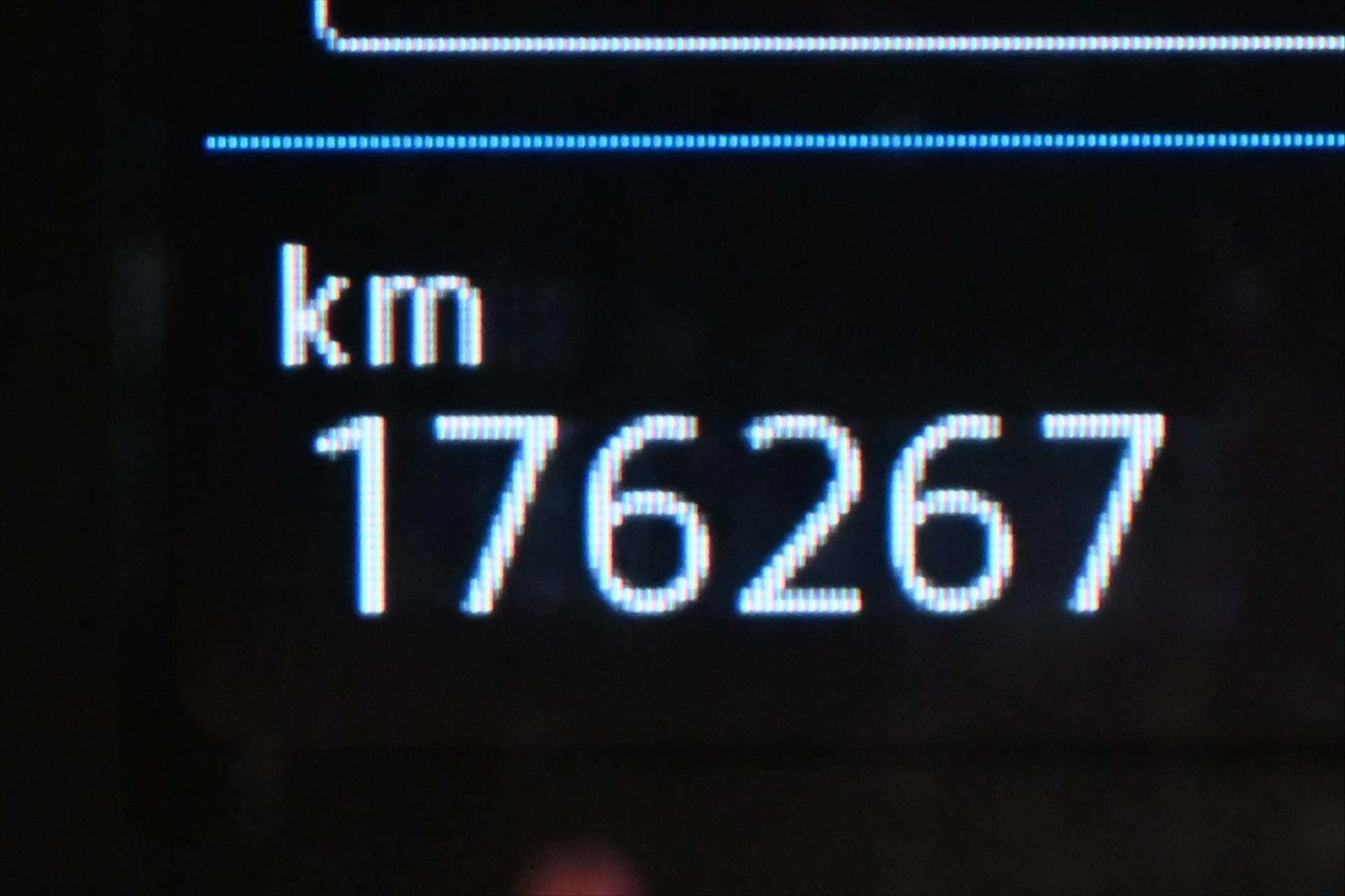 Hlavní fotografie vozu Volkswagen Passat 2,0 TDI 110 kW DSG Business Záruka až 5 let (17)