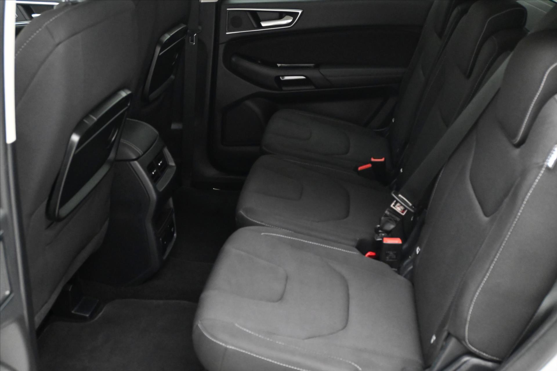 Hlavní fotografie vozu Ford S-MAX 2,0 EcoBlue 110 kW AT8 Business Záruka až 5 let (14)