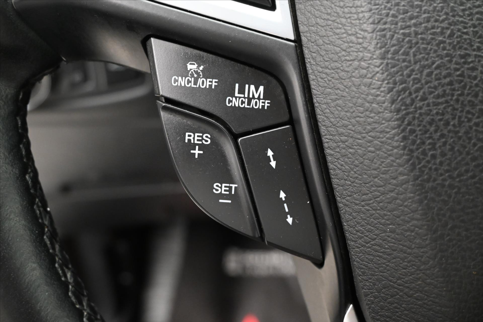 Hlavní fotografie vozu Ford S-MAX 2,0 EcoBlue 110 kW AT8 Business Záruka až 5 let (23)