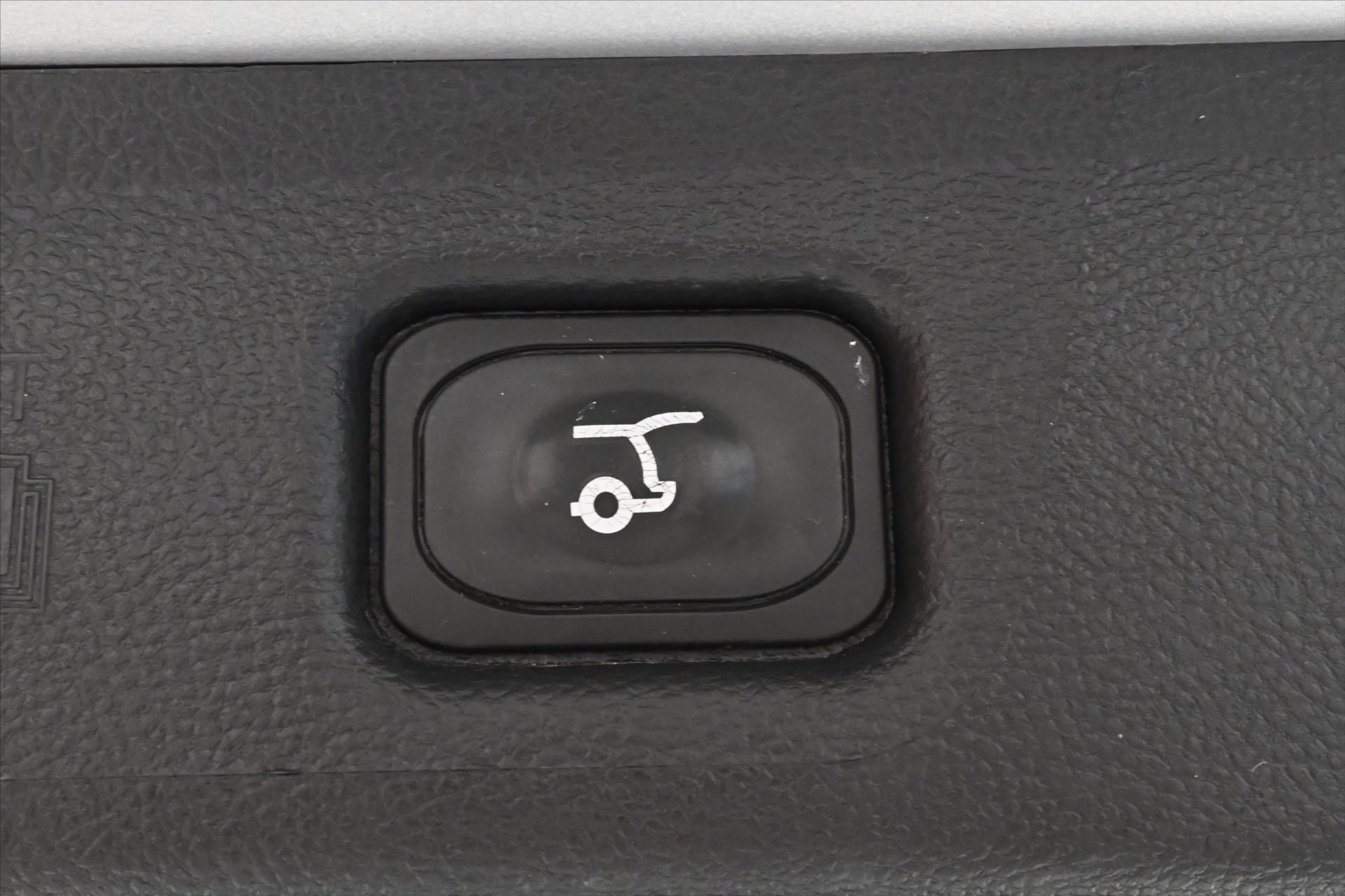 Hlavní fotografie vozu Ford S-MAX 2,0 EcoBlue 110 kW AT8 Business Záruka až 5 let (27)