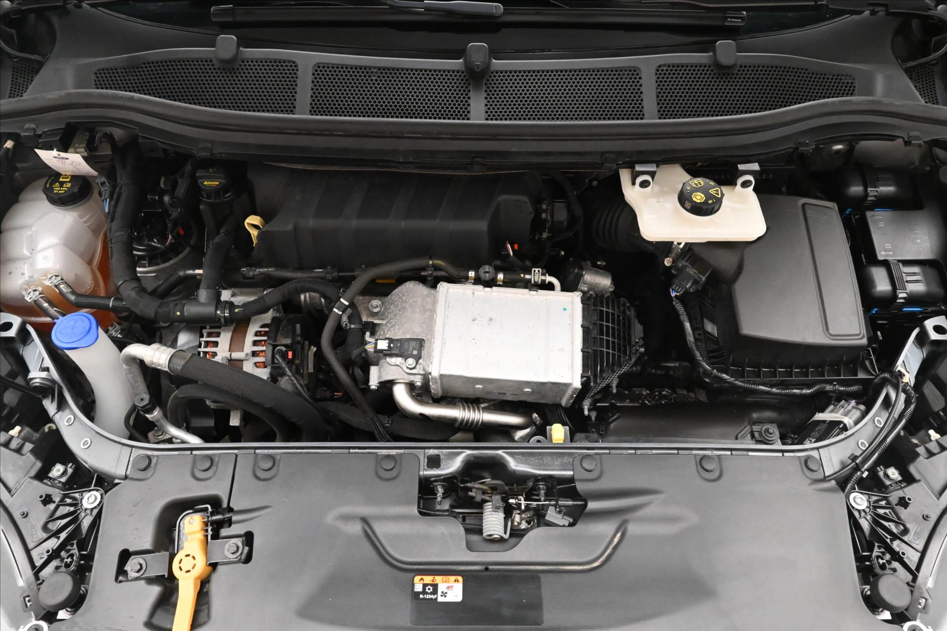 Hlavní fotografie vozu Ford S-MAX 2,0 EcoBlue 110 kW AT8 Business Záruka až 5 let (9)