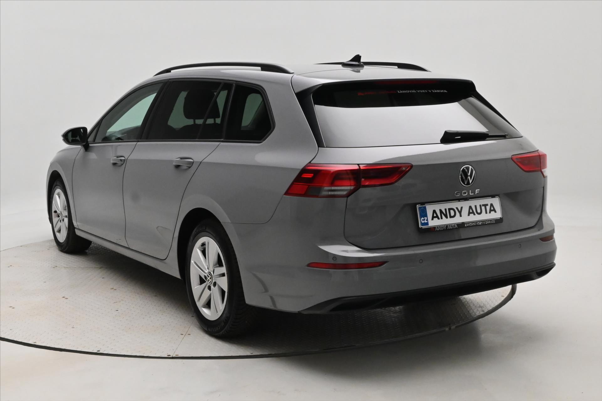 Hlavní fotografie vozu Volkswagen Golf 2,0 TDI 110 KW DSG Life Záruka až 5 let (7)