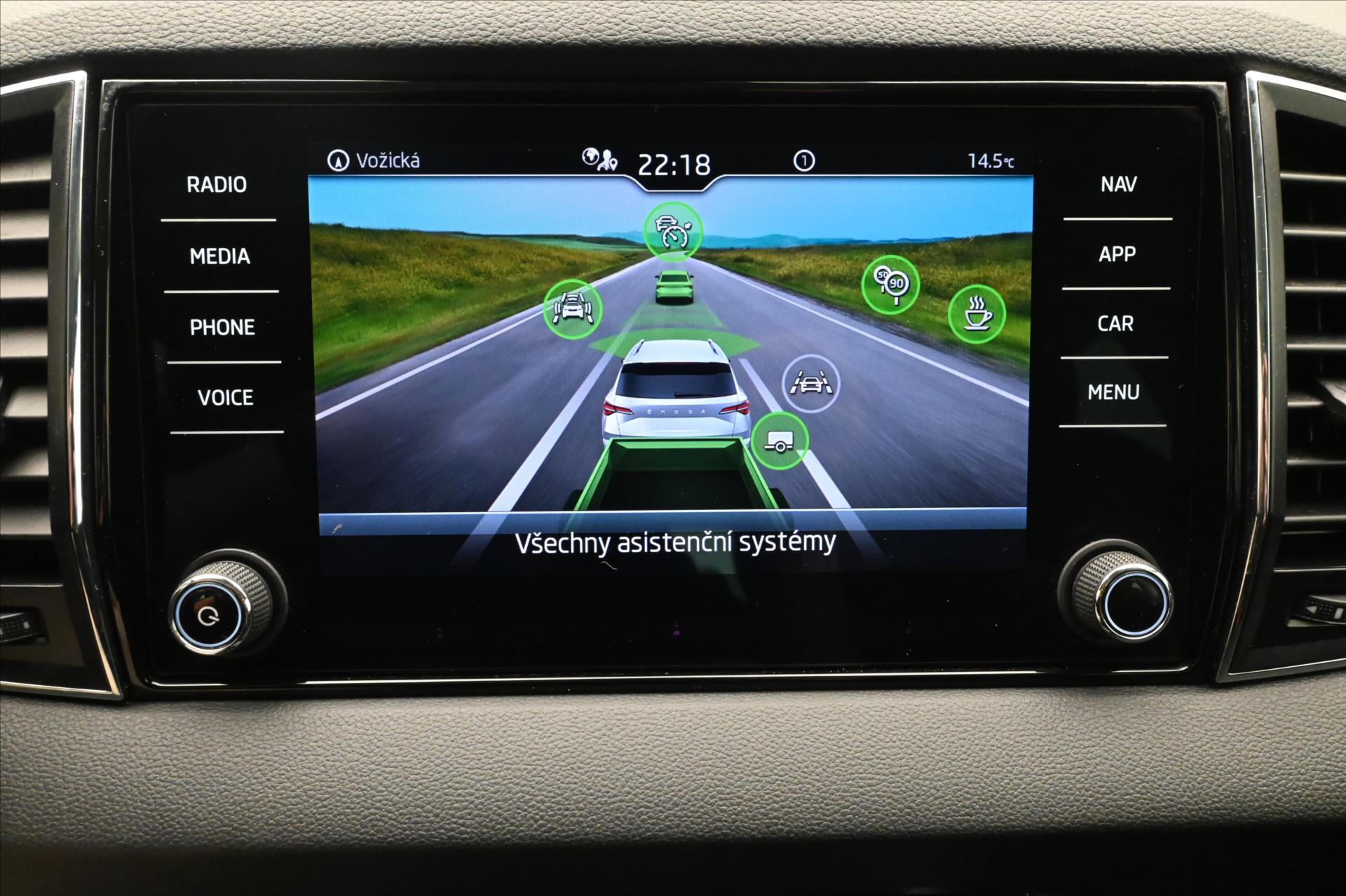 Hlavní fotografie vozu Škoda Karoq 2,0 TDI 85 kW DSG Ambition Záruka až 5 let (19)