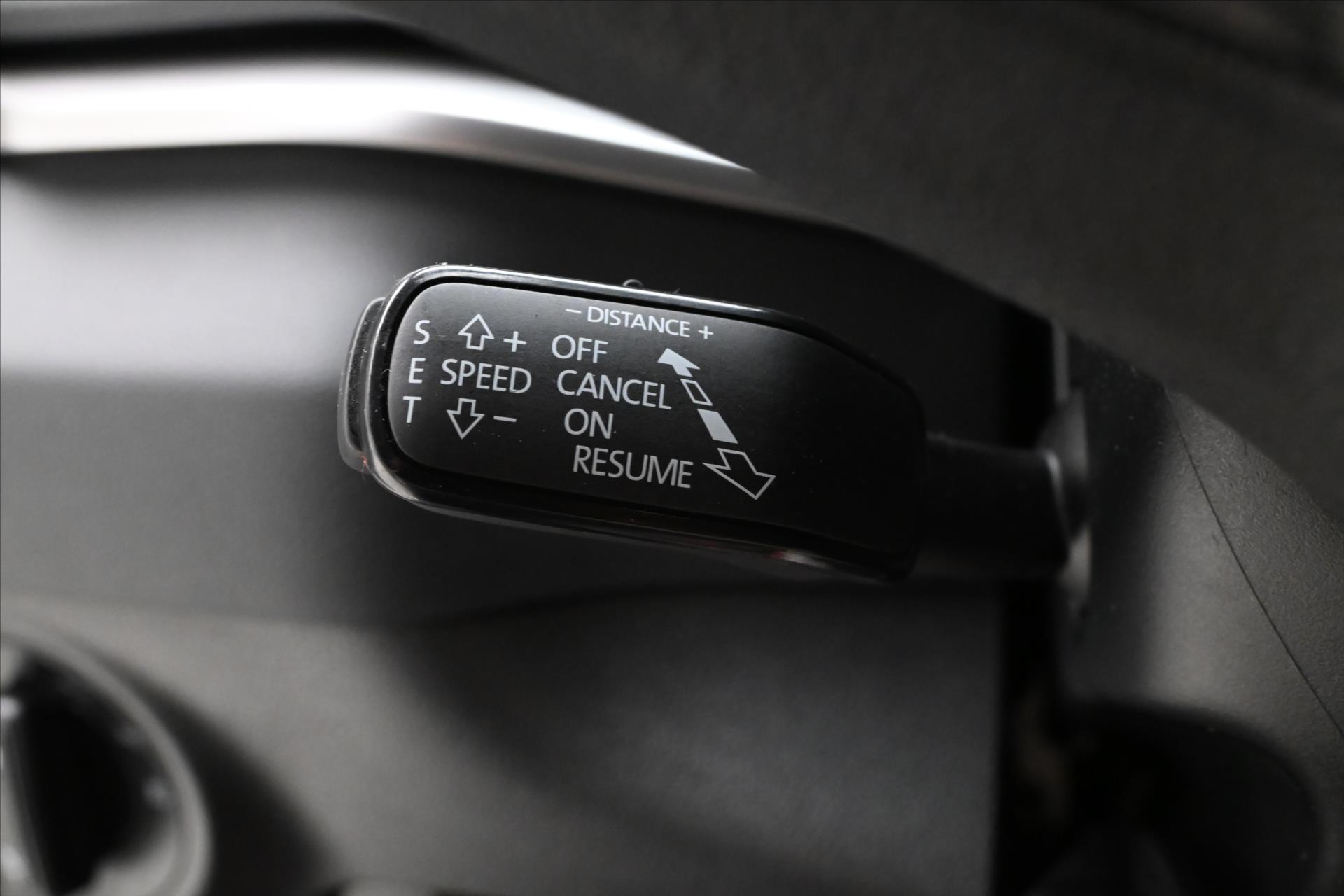 Hlavní fotografie vozu Škoda Karoq 2,0 TDI 85 kW DSG Ambition Záruka až 5 let (23)