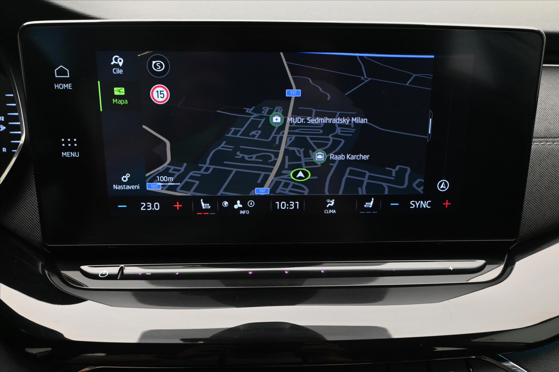 Hlavní fotografie vozu Škoda Octavia 2,0 TDI 110 kW DSG Style Záruka až 5 let (20)