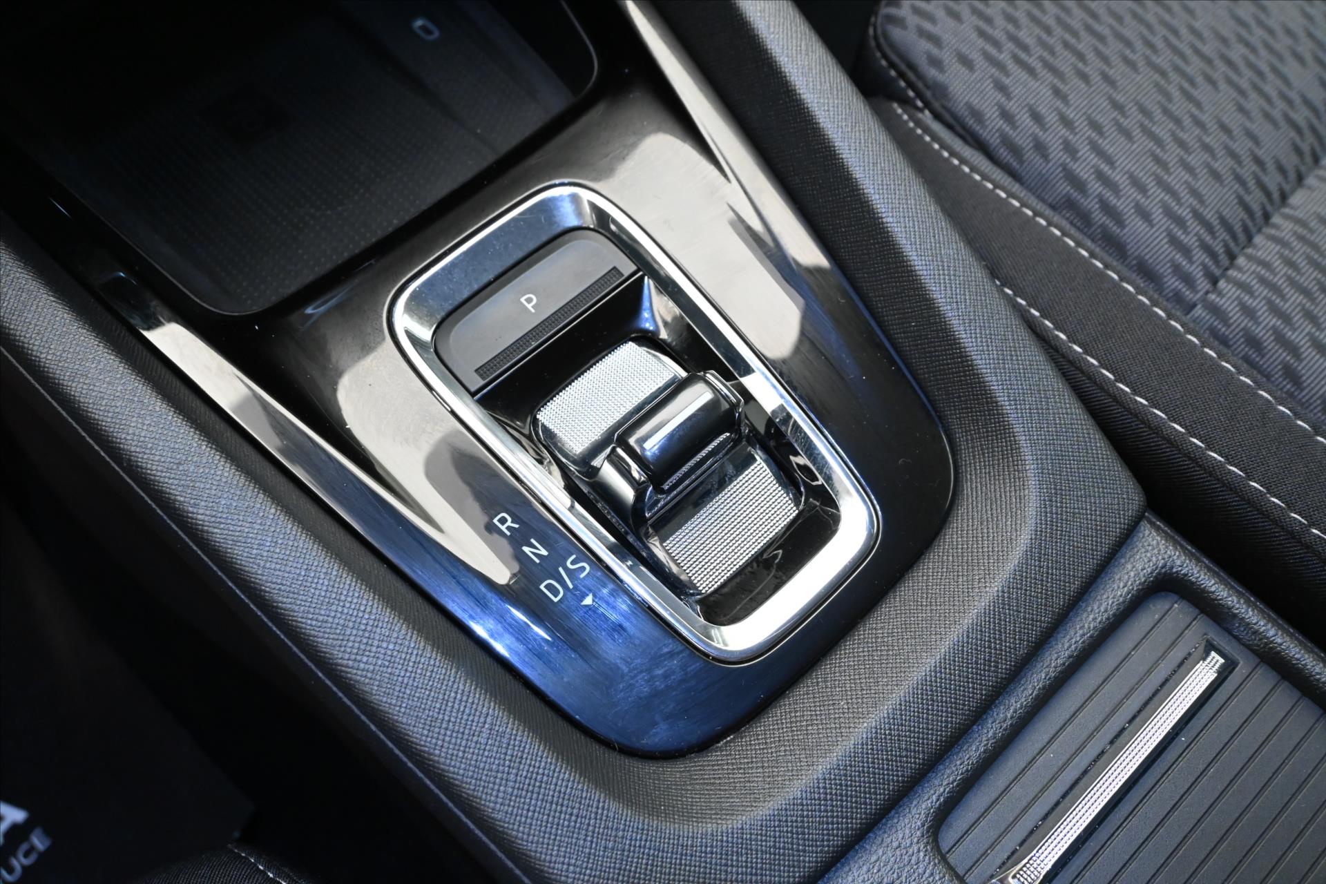 Hlavní fotografie vozu Škoda Octavia 2,0 TDI 110 kW DSG Style Záruka až 5 let (23)