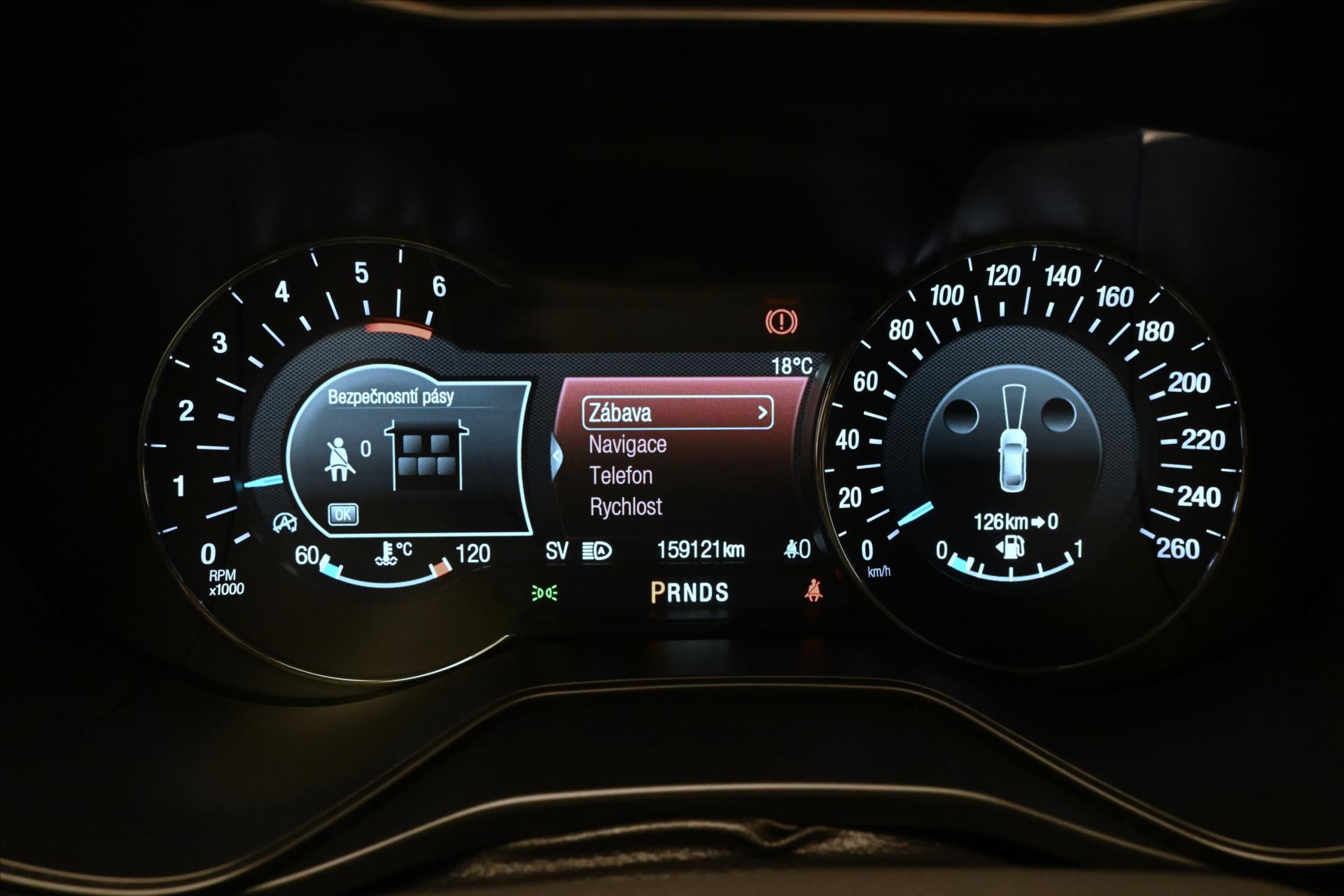 Hlavní fotografie vozu Ford Mondeo 2,0 EcoBlue 140 kW AT8 Titanium Záruka až 5 let (16)