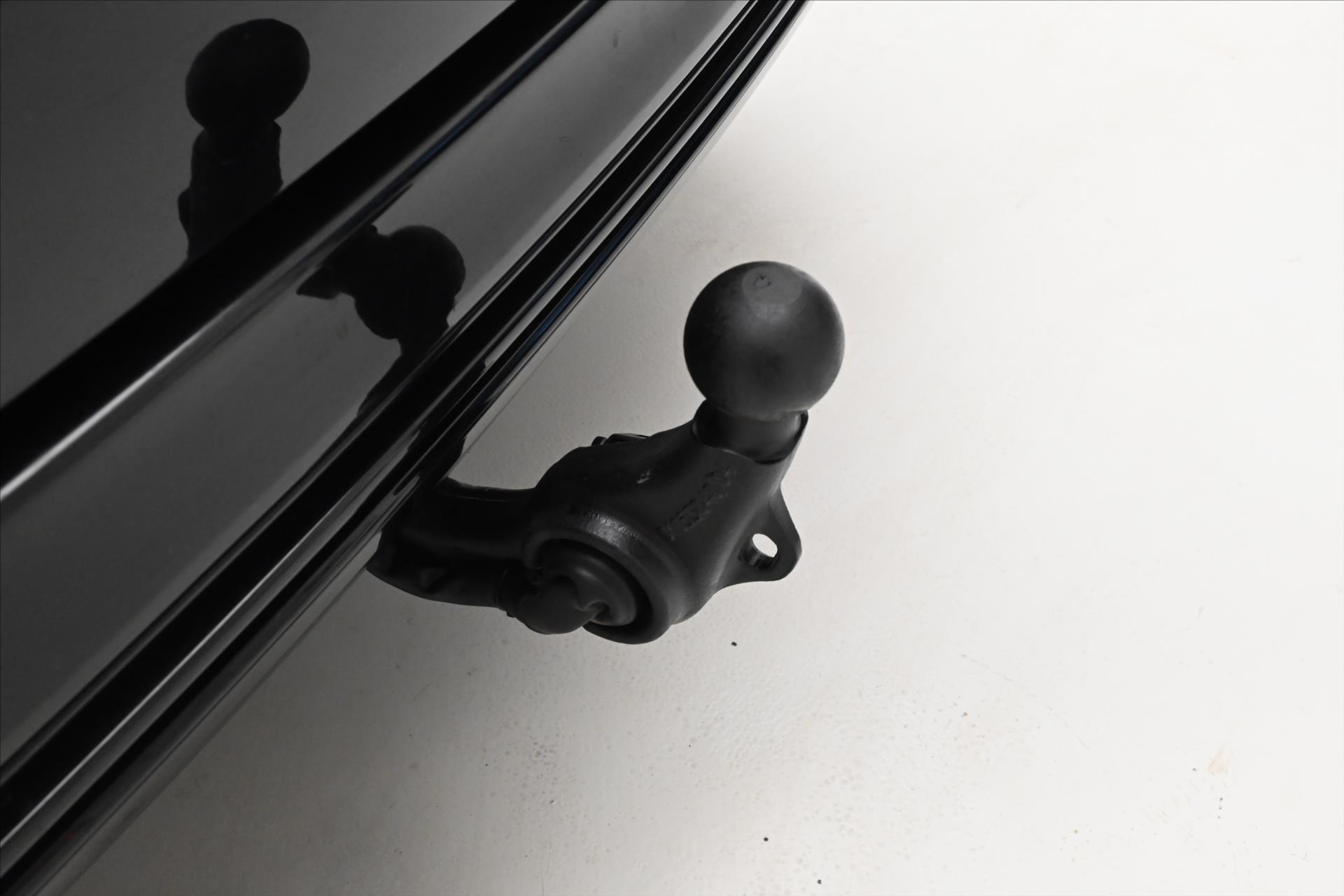 Hlavní fotografie vozu Ford Mondeo 2,0 EcoBlue 140 kW AT8 Titanium Záruka až 5 let (28)