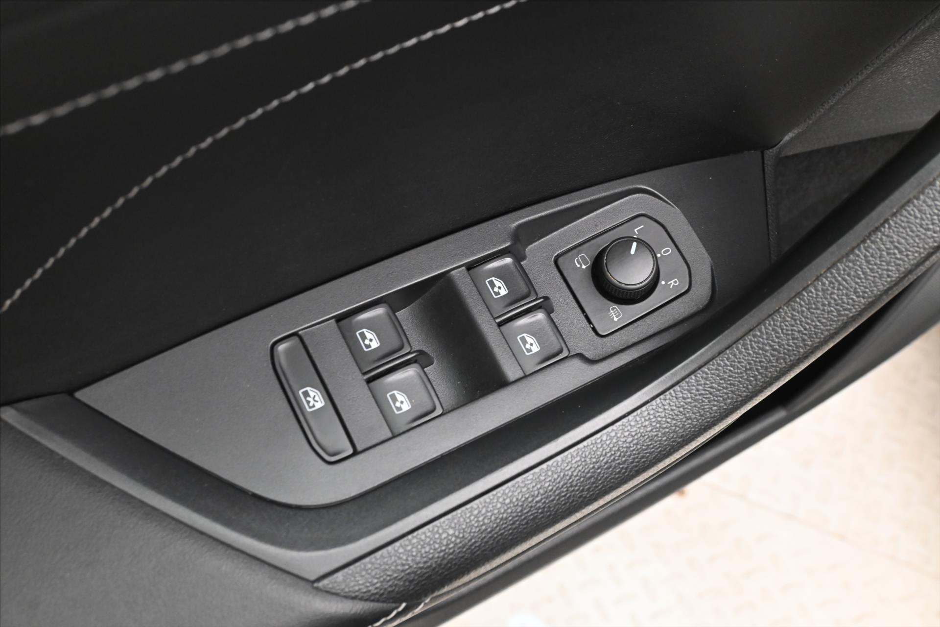 Hlavní fotografie vozu Škoda Kodiaq 2,0 TDI 110kW DSG Style Záruka až 5 let (26)