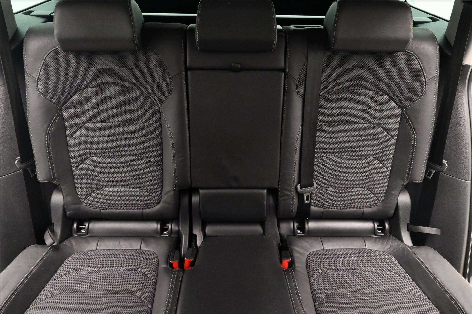 Hlavní fotografie vozu Škoda Kodiaq 2,0 TDI 110kW DSG Style Záruka až 5 let (28)