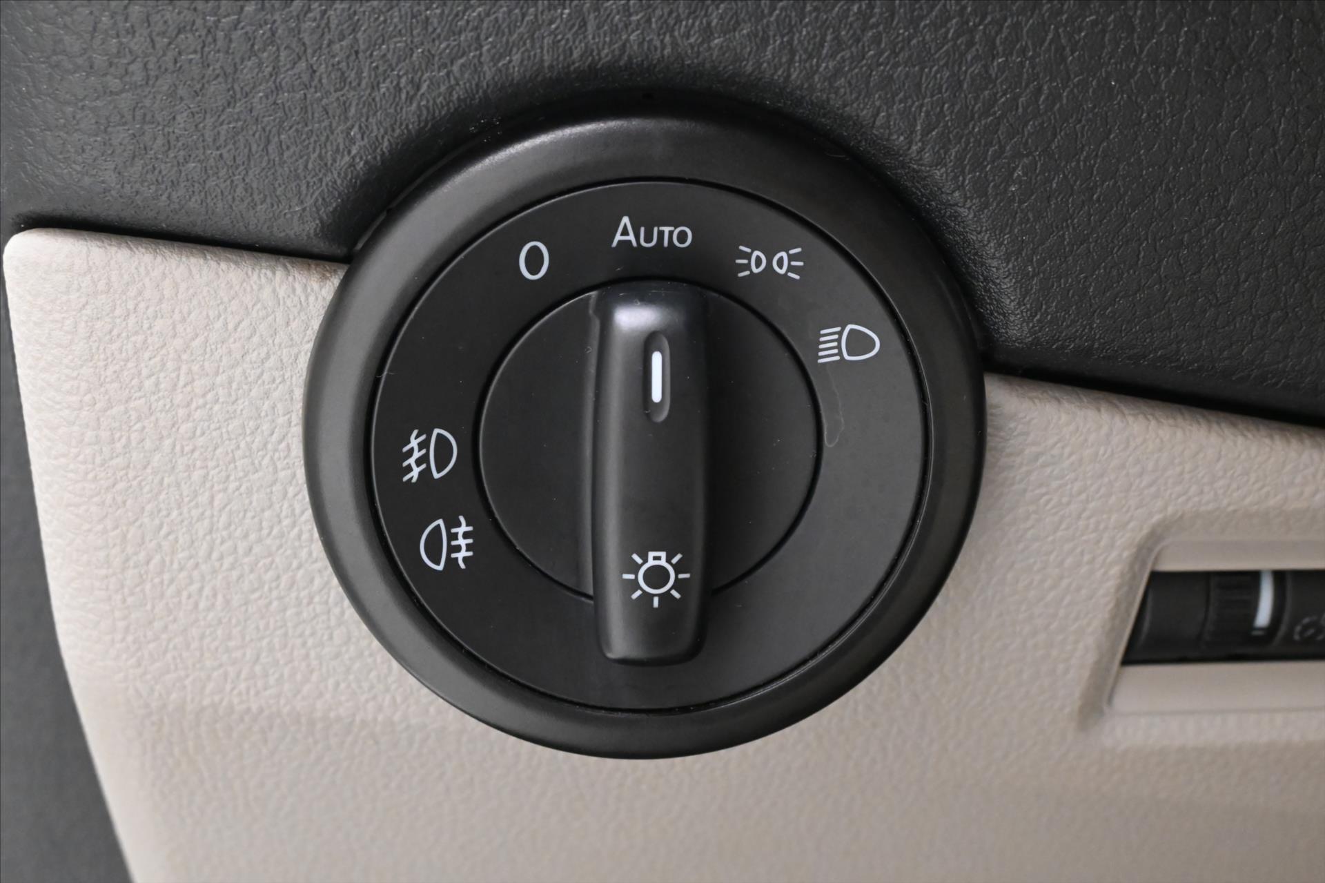 Hlavní fotografie vozu Volkswagen Transporter 2,0 TDI 110kW DSG Záruka až 5 let (25)