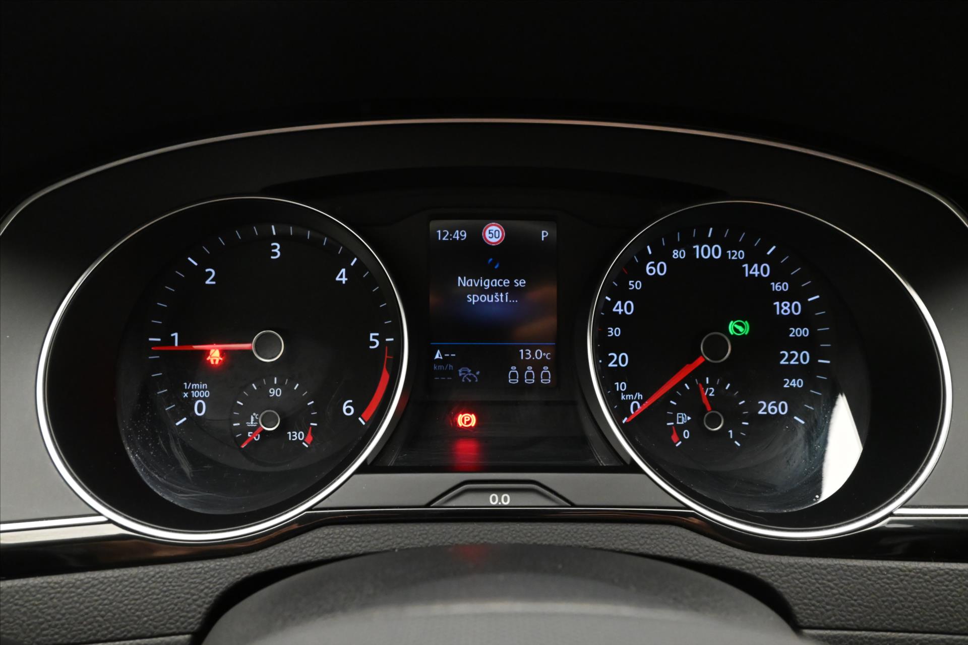 Hlavní fotografie vozu Volkswagen Passat 2,0 TDI 110 KW DSG BUSINESS Záruka až 5 let (16)