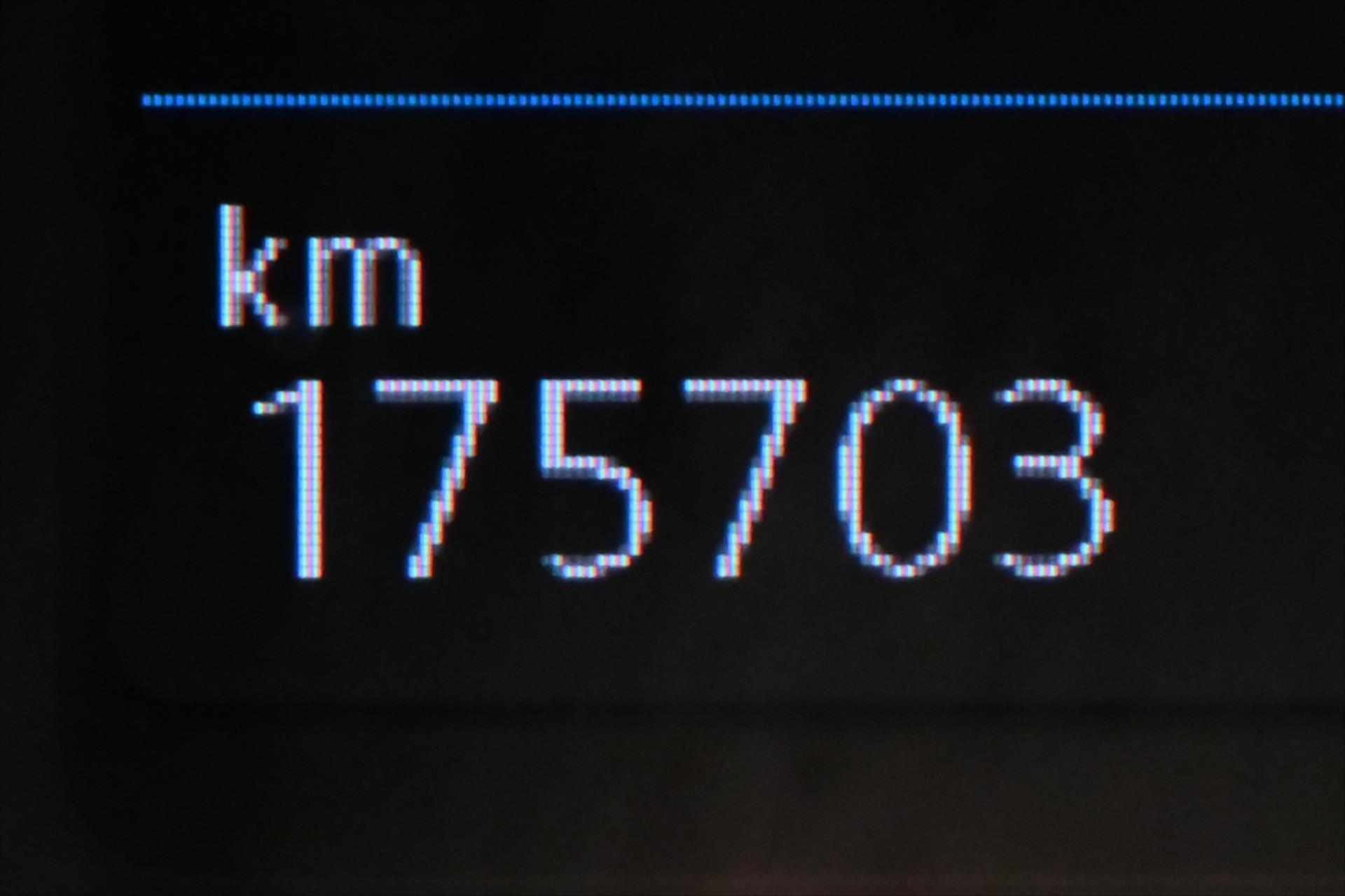 Hlavní fotografie vozu Volkswagen Passat 2,0 TDI 110 KW DSG BUSINESS Záruka až 5 let (17)