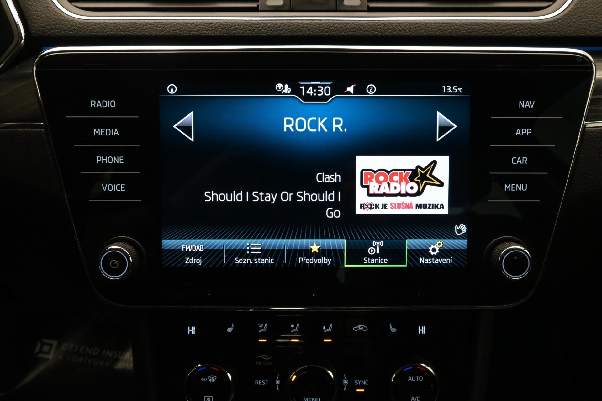 Hlavní fotografie vozu Škoda Superb 2,0 TDI 110 kW DSG Style Záruka až 5 let (20)