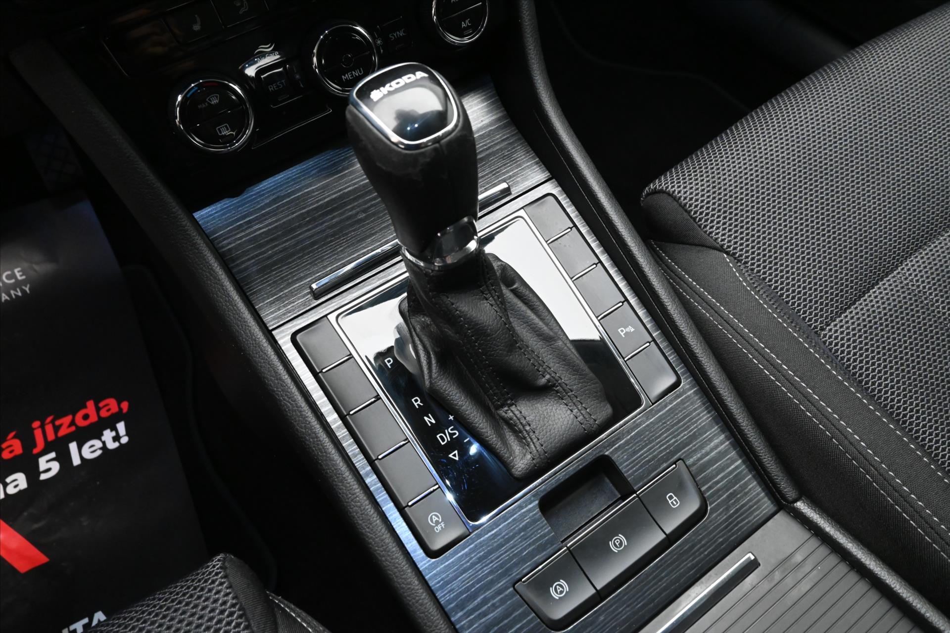 Hlavní fotografie vozu Škoda Superb 2,0 TDI 110 kW DSG Style Záruka až 5 let (23)