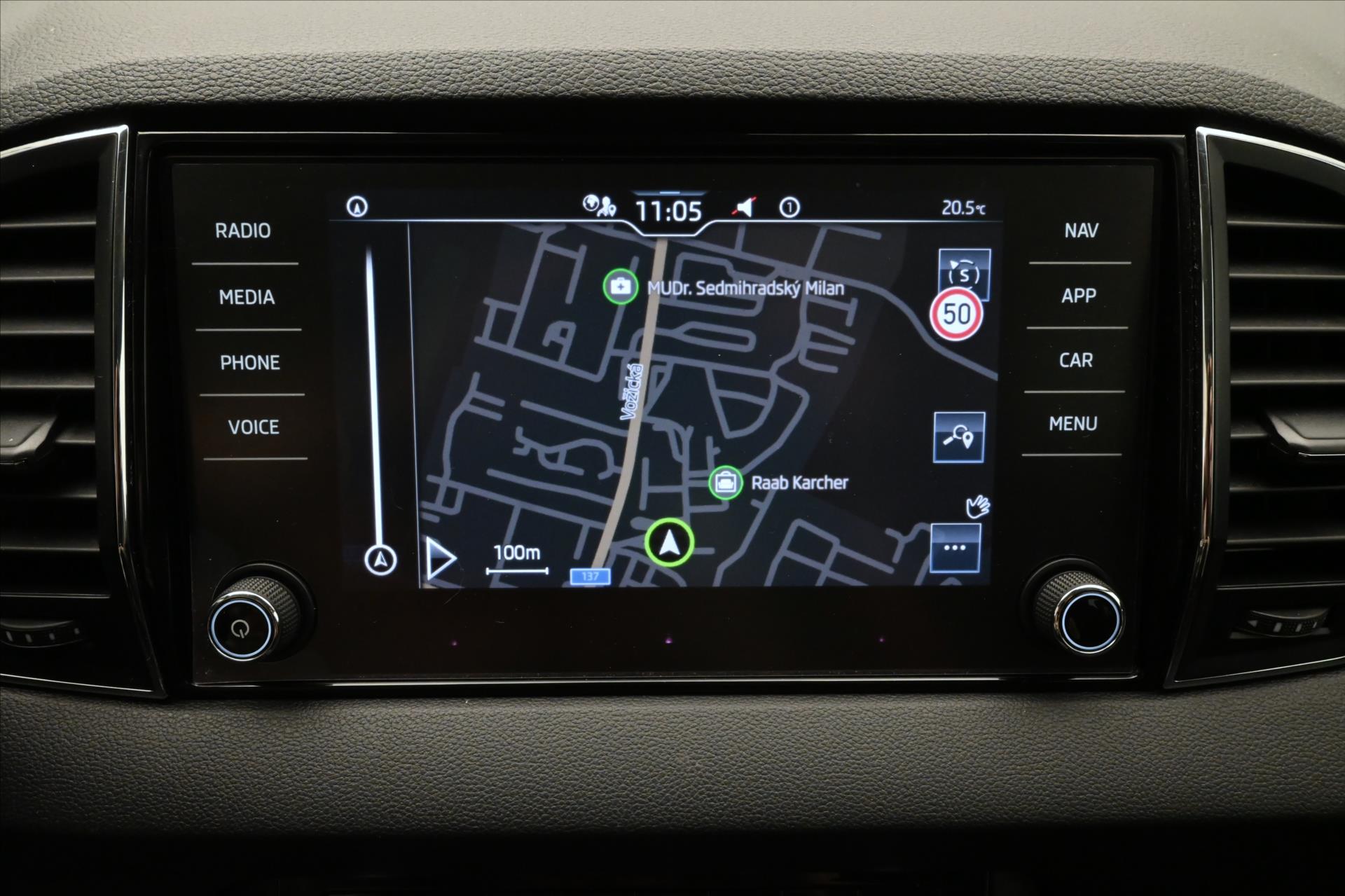 Hlavní fotografie vozu Škoda Karoq 2,0 TDI 85 kW DSG Ambition Záruka až 5 let (20)