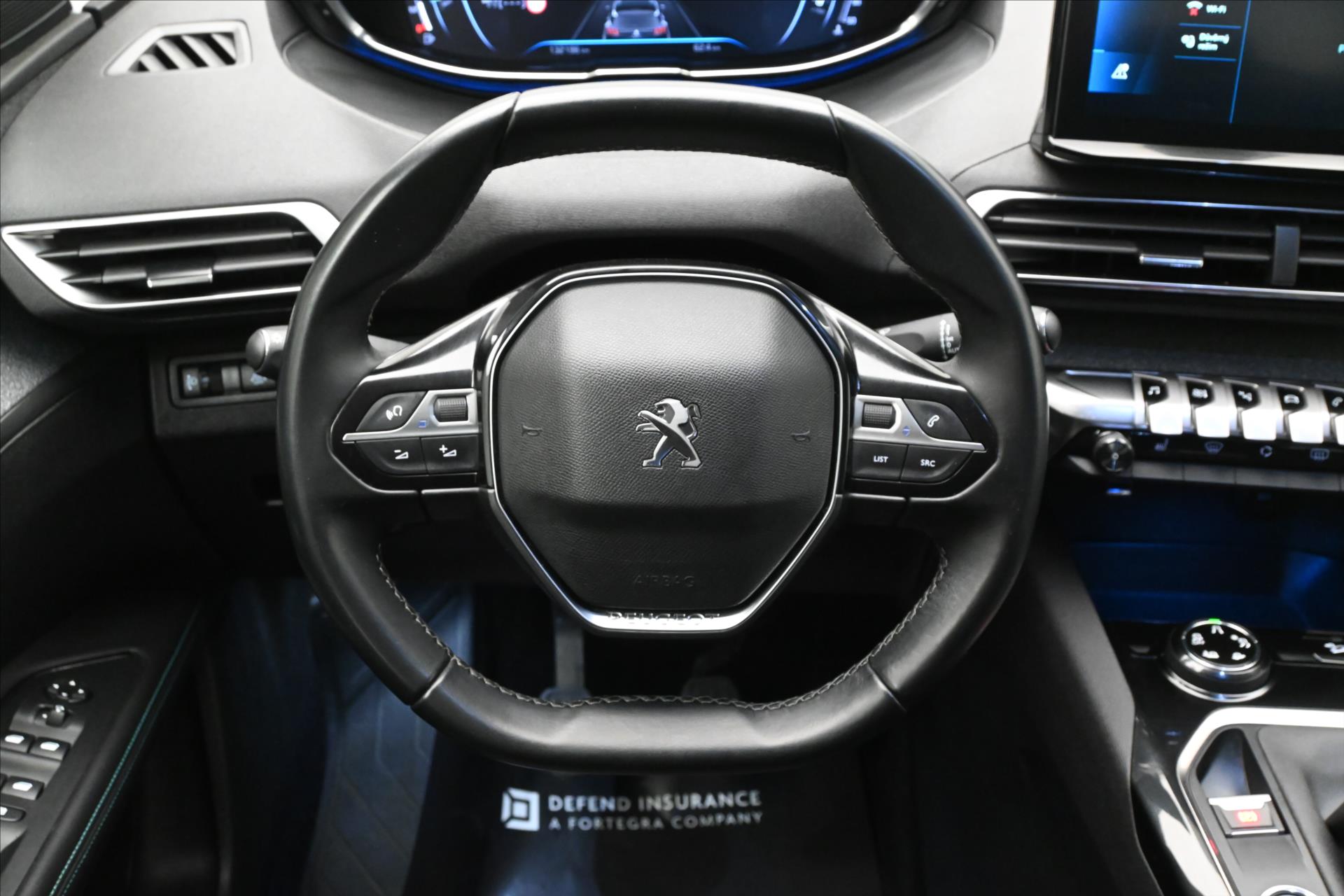 Hlavní fotografie vozu Peugeot 5008 1,5 BlueHdi 96 kW Allure 7míst Záruka až 5 let (19)