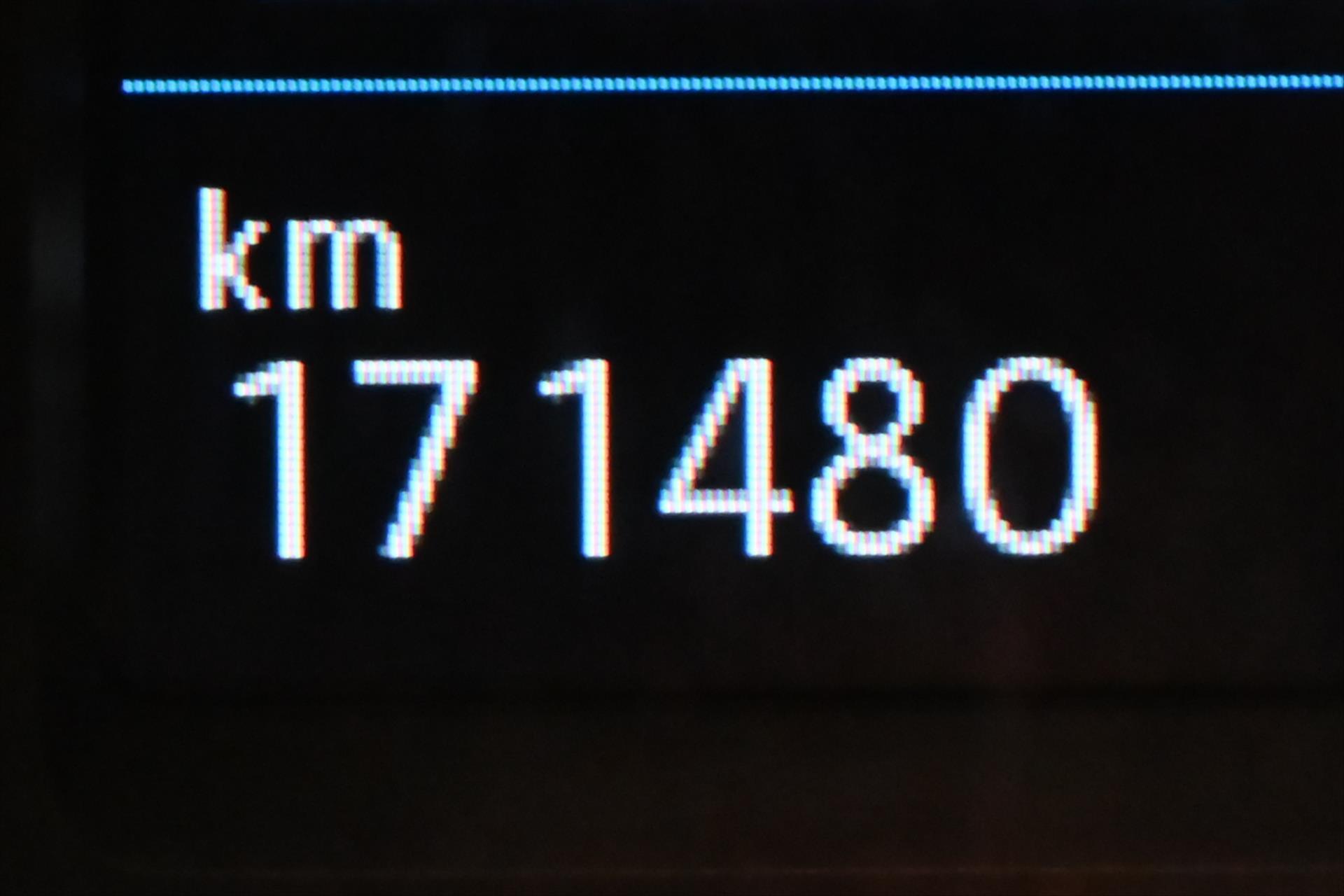 Hlavní fotografie vozu Volkswagen Passat 2,0 TDI 110 kW DSG BUSINESS Záruka až 5 let (17)