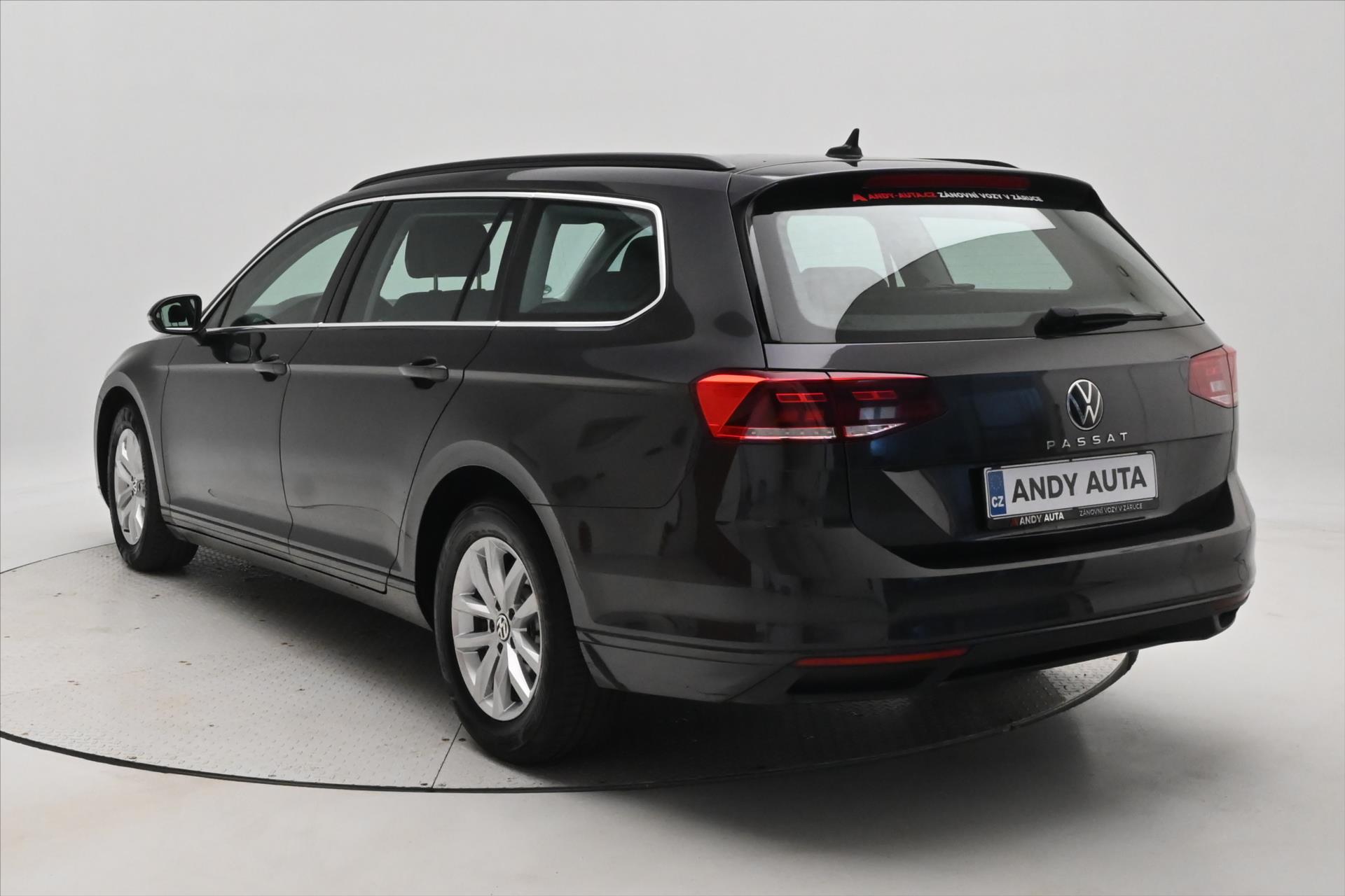 Hlavní fotografie vozu Volkswagen Passat 2,0 TDI 110 kW DSG BUSINESS Záruka až 5 let (7)