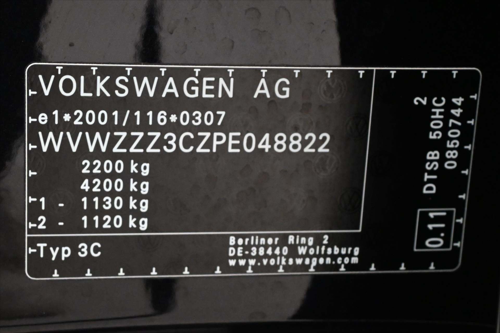 Hlavní fotografie vozu Volkswagen Passat 2,0 TDI 110 KW DSG BUSINESS Záruka až 5 let (12)