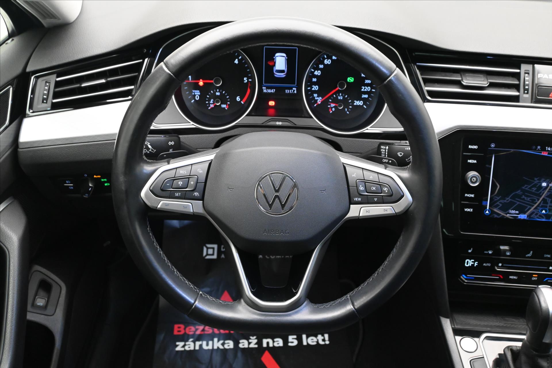 Hlavní fotografie vozu Volkswagen Passat 2,0 TDI 110 KW DSG BUSINESS Záruka až 5 let (18)