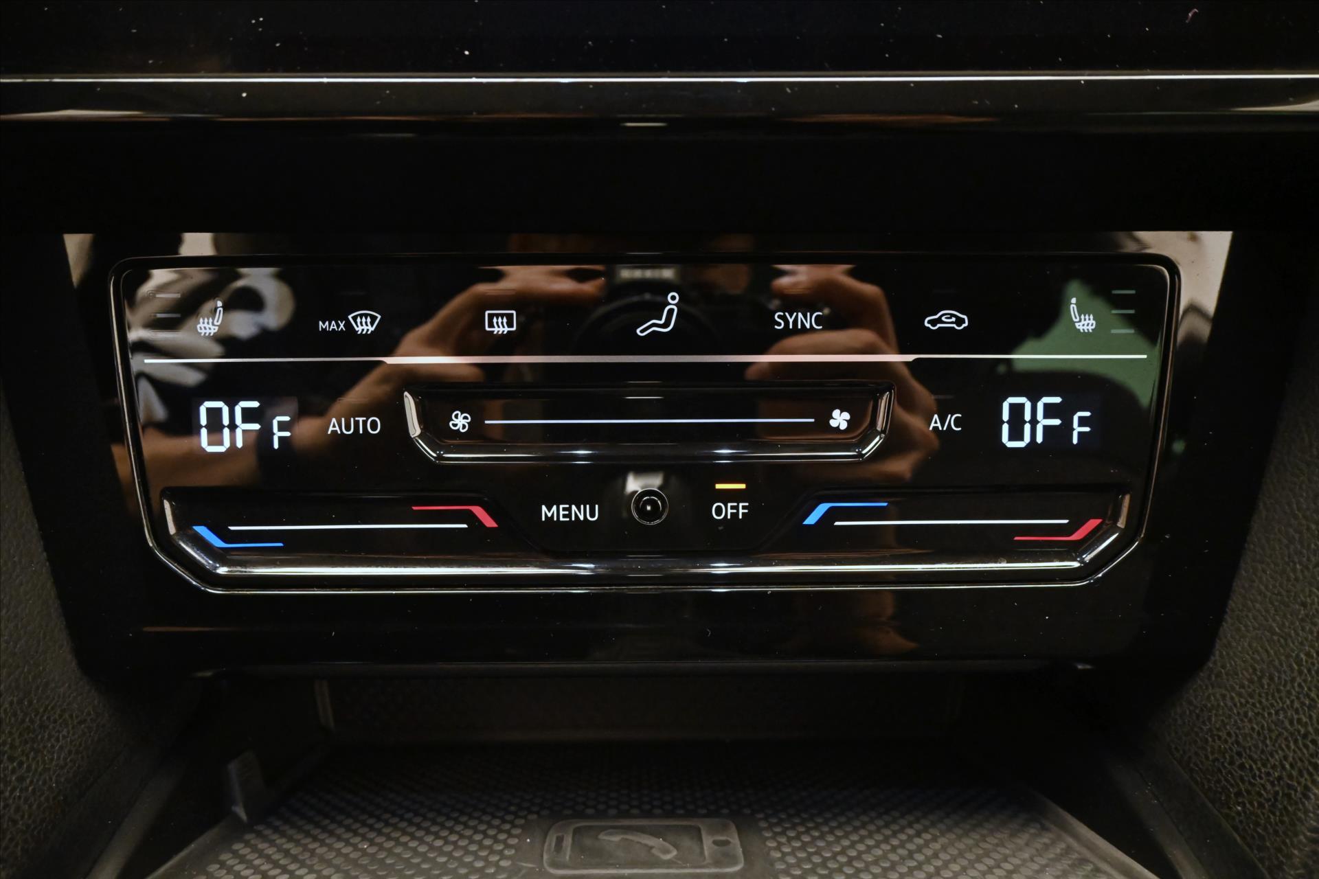 Hlavní fotografie vozu Volkswagen Passat 2,0 TDI 110 KW DSG BUSINESS Záruka až 5 let (21)