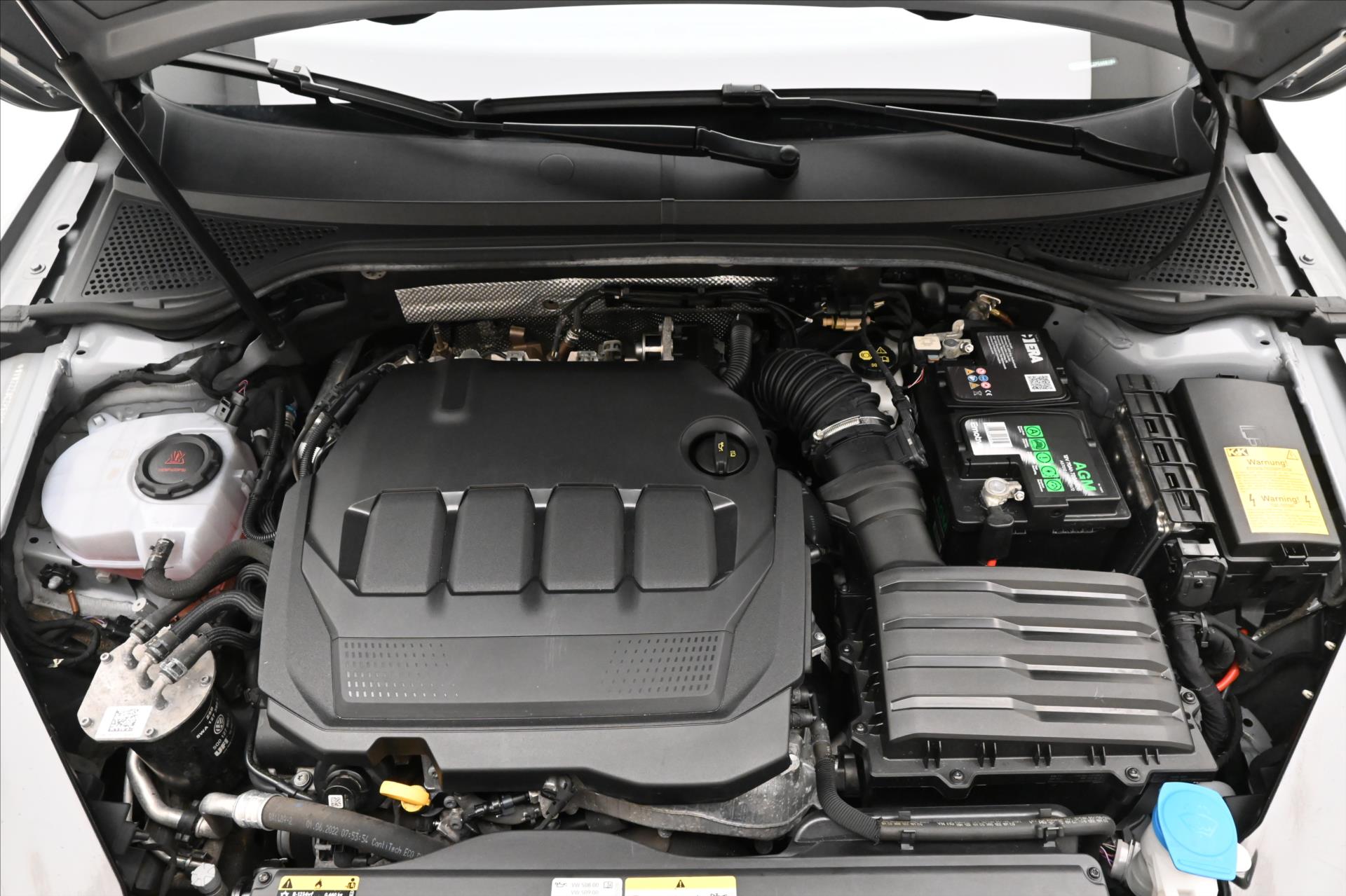 Hlavní fotografie vozu Volkswagen Passat 2,0 TDI 110 kW DSG Business Záruka až 5 let (9)