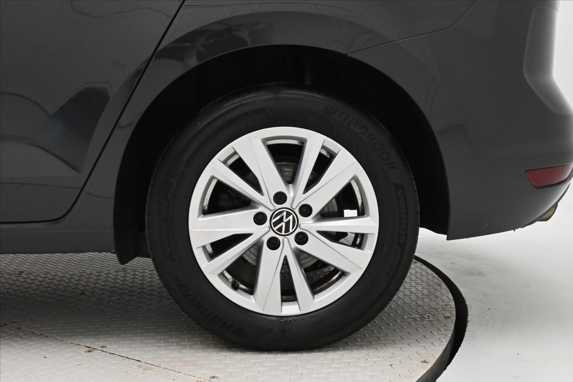 Hlavní fotografie vozu Volkswagen Touran 2,0 TDI 110 KW DSG 7 MÍST Záruka až 5 let (35)