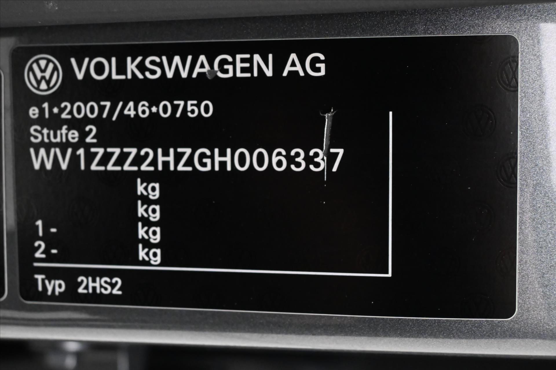 Hlavní fotografie vozu Volkswagen Amarok 2,0 Bi-TDI 132 kW Nezávislé topení Záruka až 5 let (11)