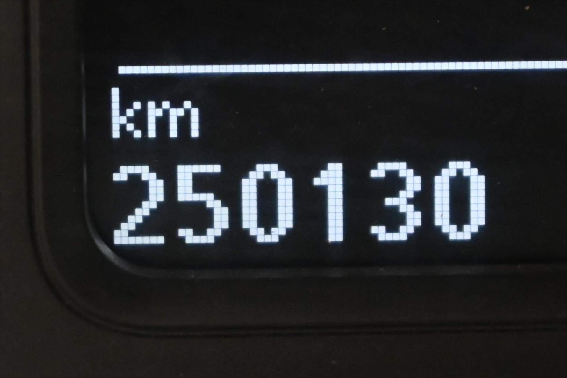 Hlavní fotografie vozu Volkswagen Amarok 2,0 Bi-TDI 132 kW Nezávislé topení Záruka až 5 let (16)