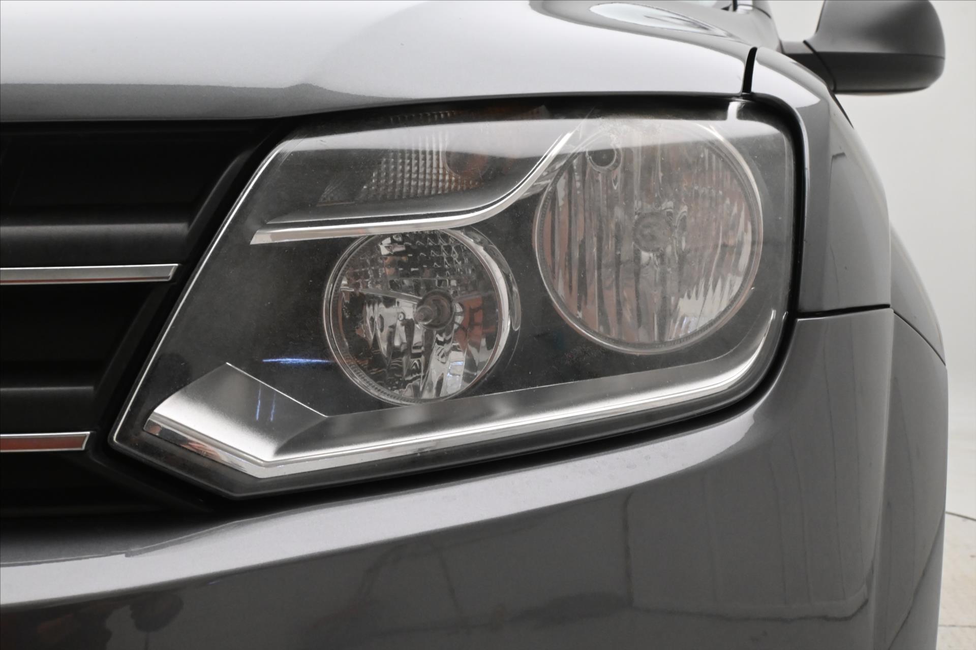 Hlavní fotografie vozu Volkswagen Amarok 2,0 Bi-TDI 132 kW Nezávislé topení Záruka až 5 let (27)