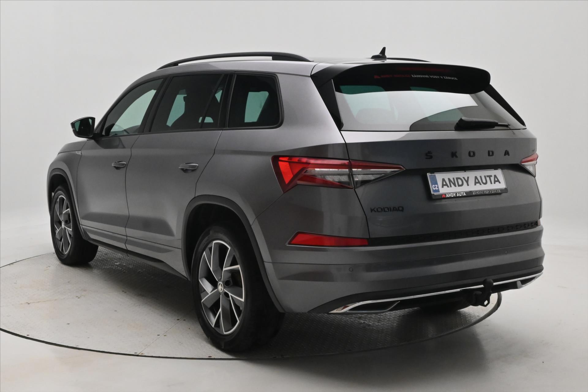 Hlavní fotografie vozu Škoda Kodiaq 2,0 TDI 110kW DSG SPORTLINE Záruka až 5 let (7)