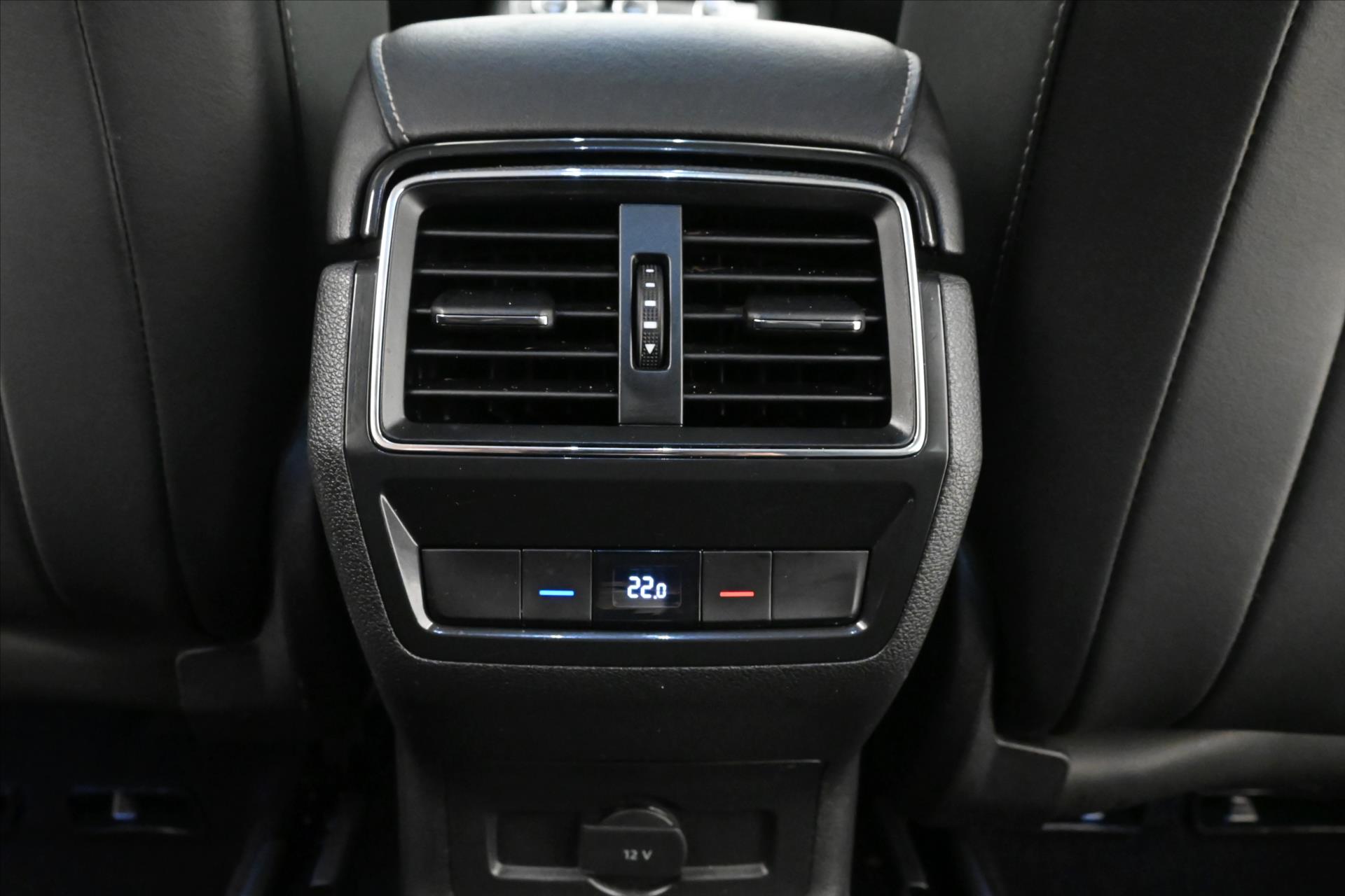 Hlavní fotografie vozu Škoda Kodiaq 2,0 TDI 110 kW DSG Style Záruka až 5 let (22)