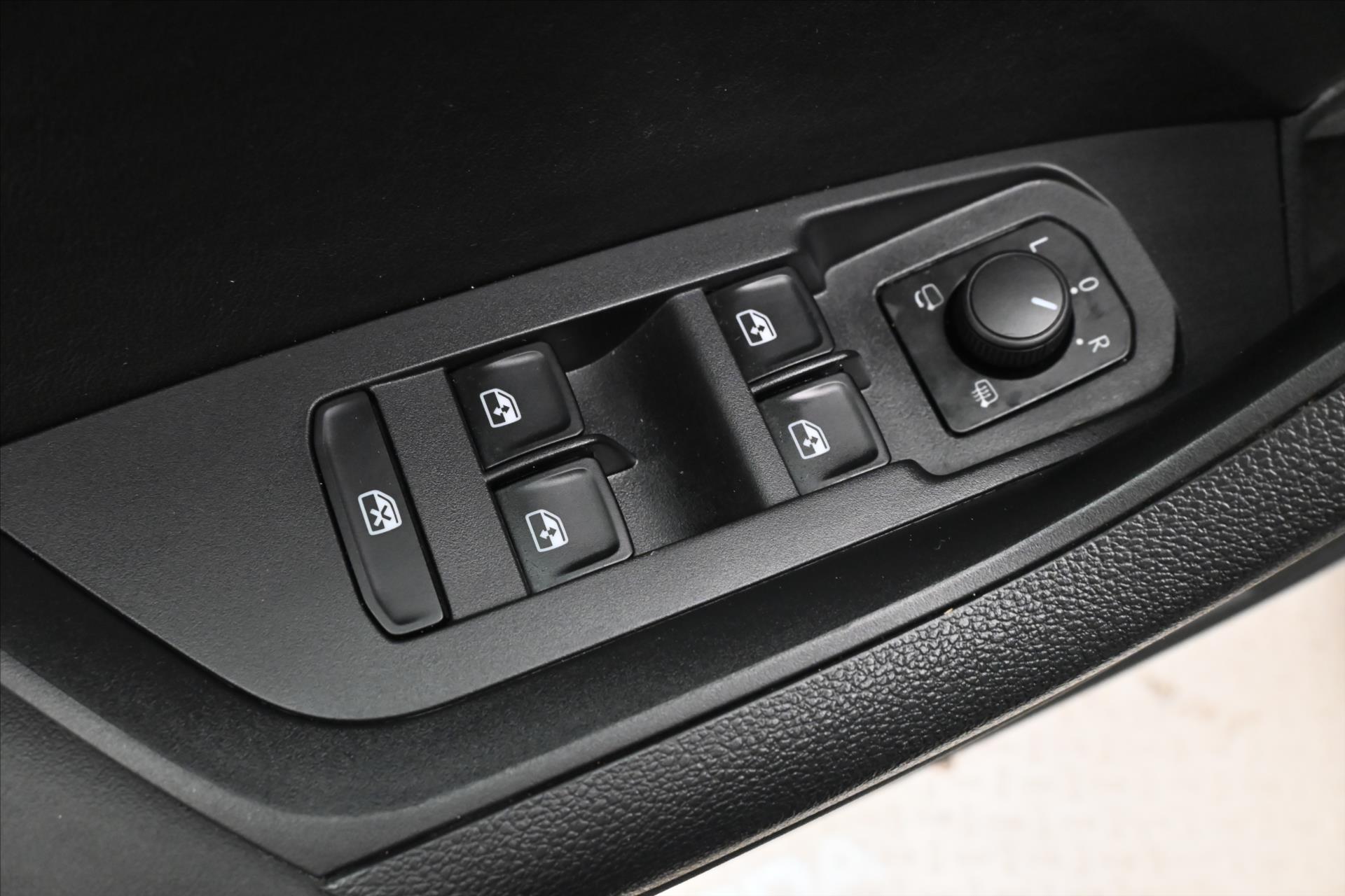 Hlavní fotografie vozu Škoda Kodiaq 2,0 TDI 110 kW DSG Style Záruka až 5 let (26)