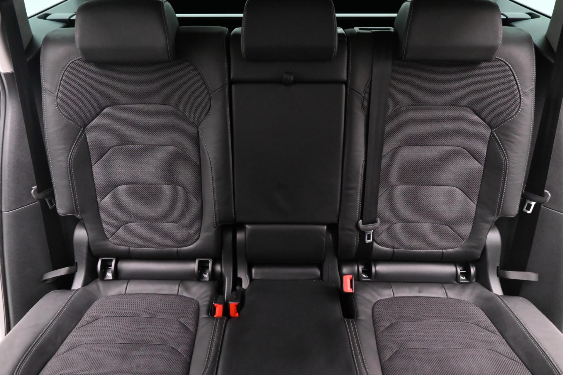 Hlavní fotografie vozu Škoda Kodiaq 2,0 TDI 110 kW DSG Style Záruka až 5 let (29)